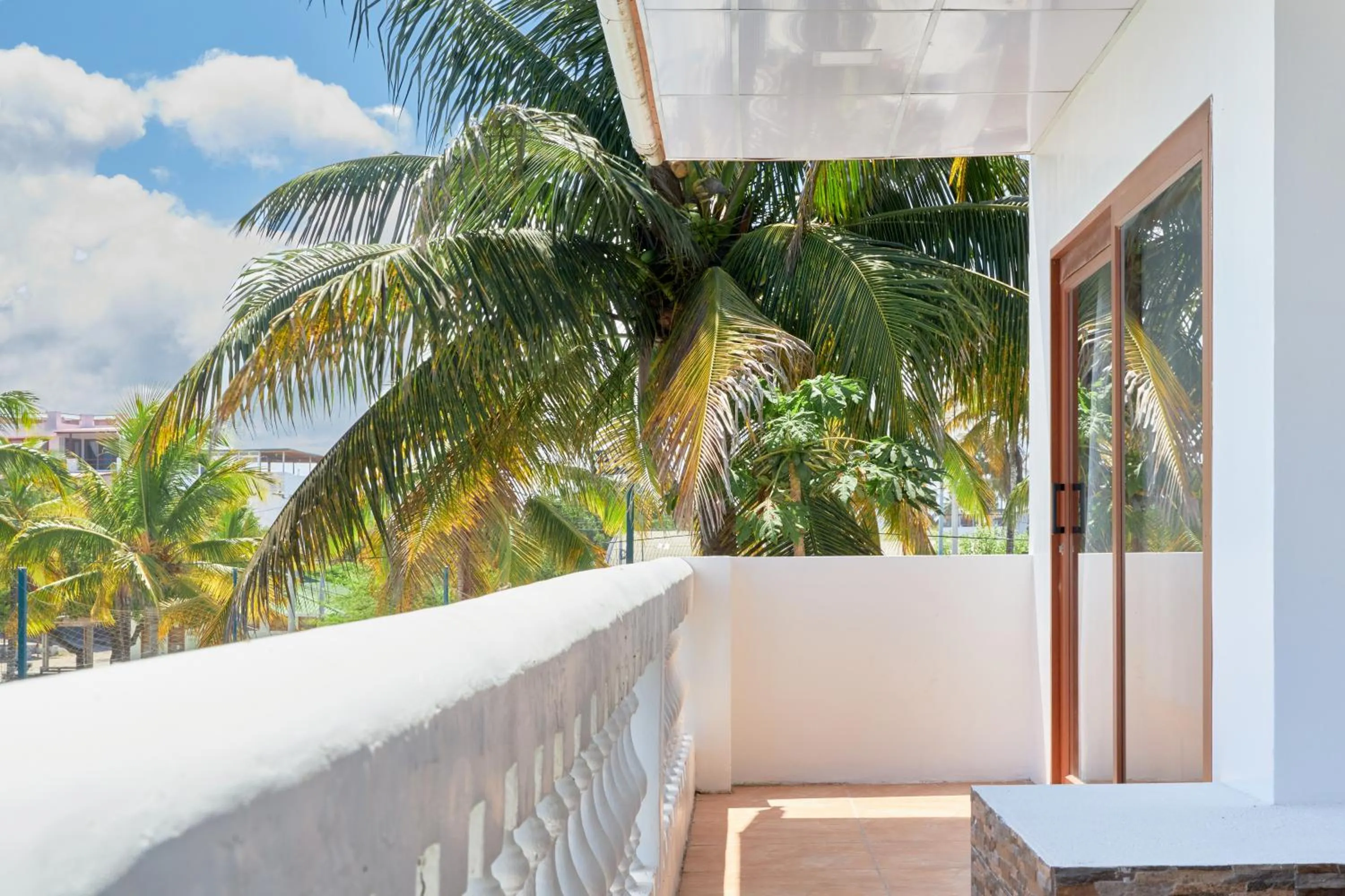 Seating area in Hotel Albemarle Galapagos Beachfront