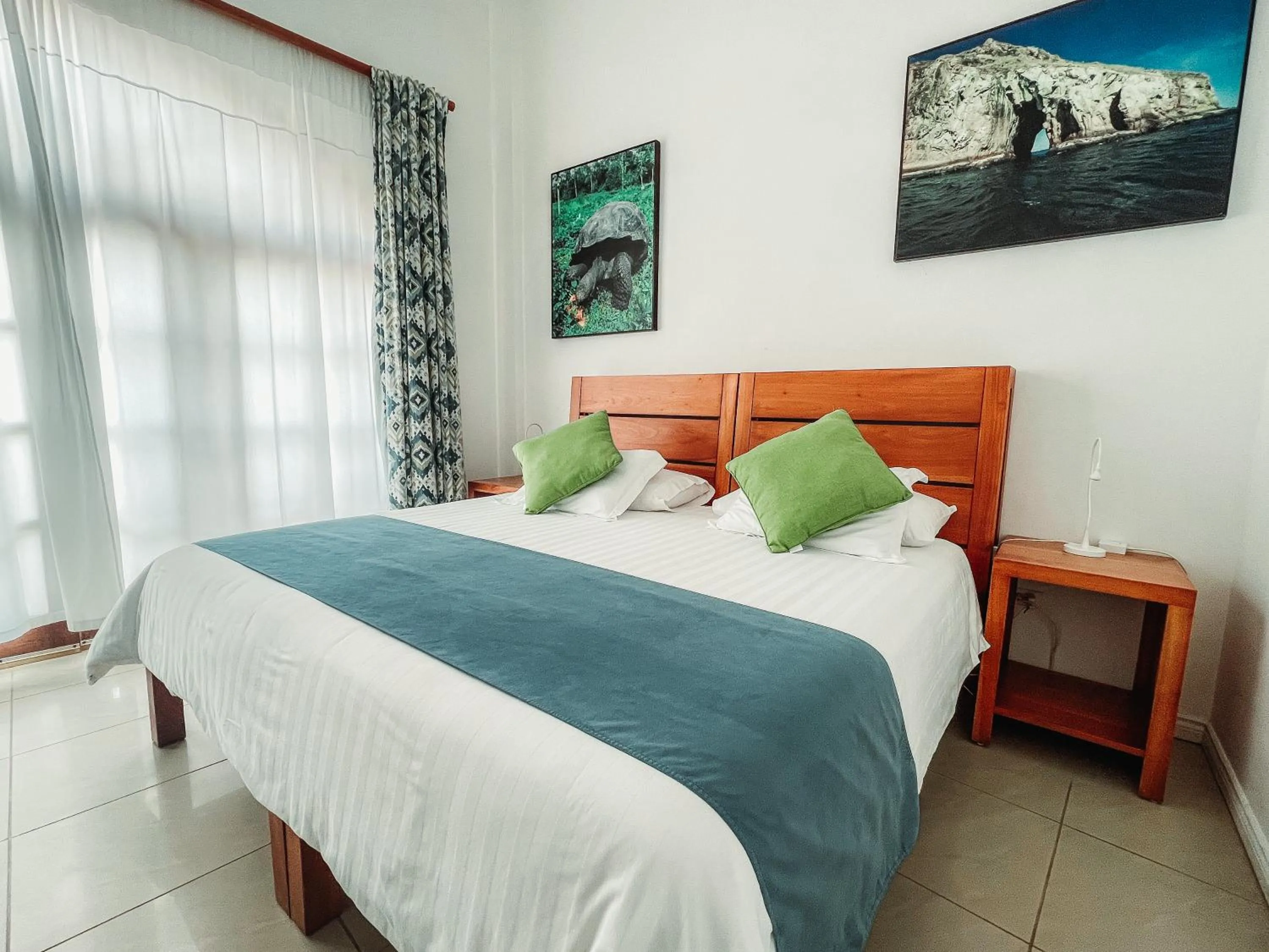 King Room with Sea View in Hotel Albemarle