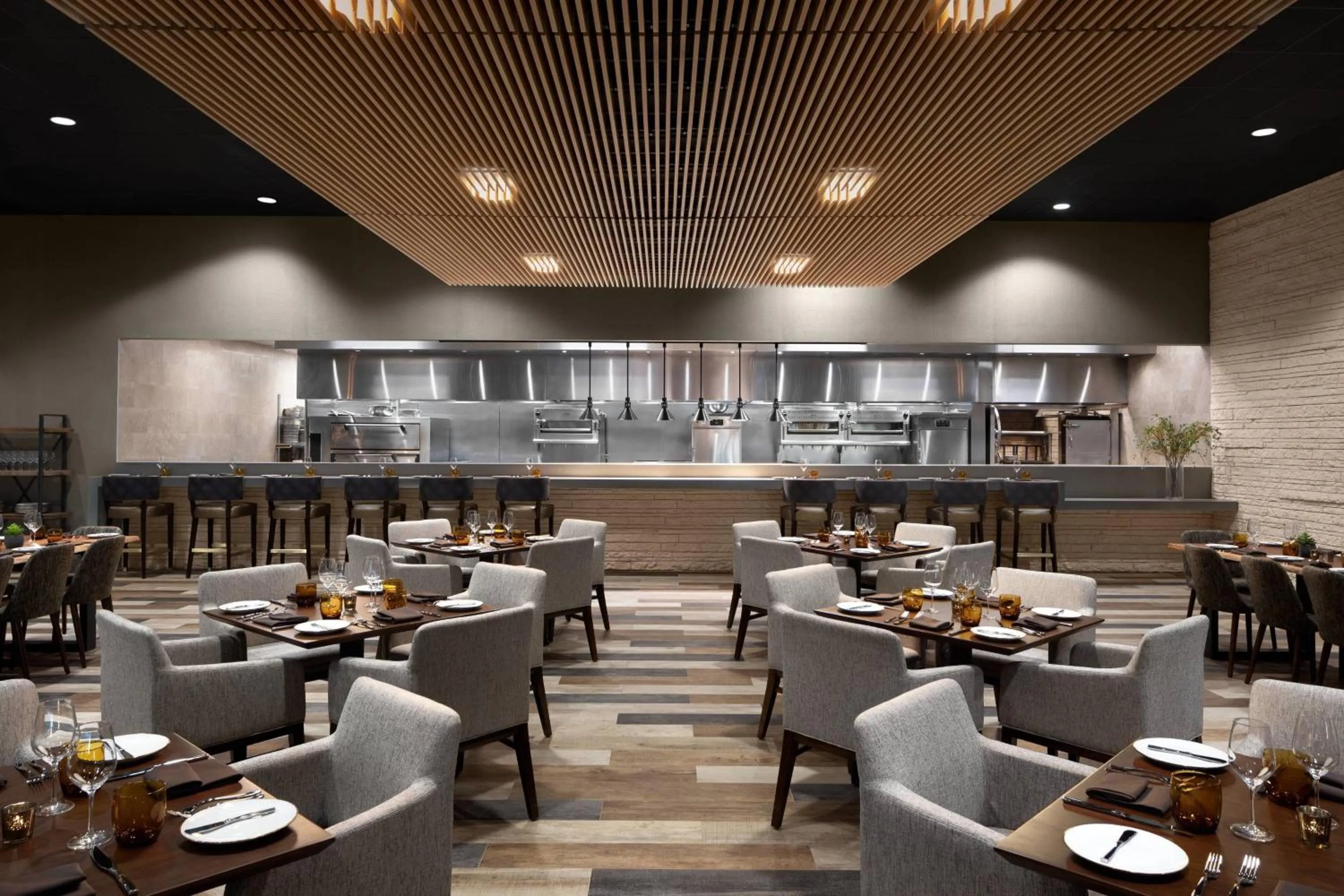 Kitchen or kitchenette in Marriott Dallas Allen Hotel & Convention Center