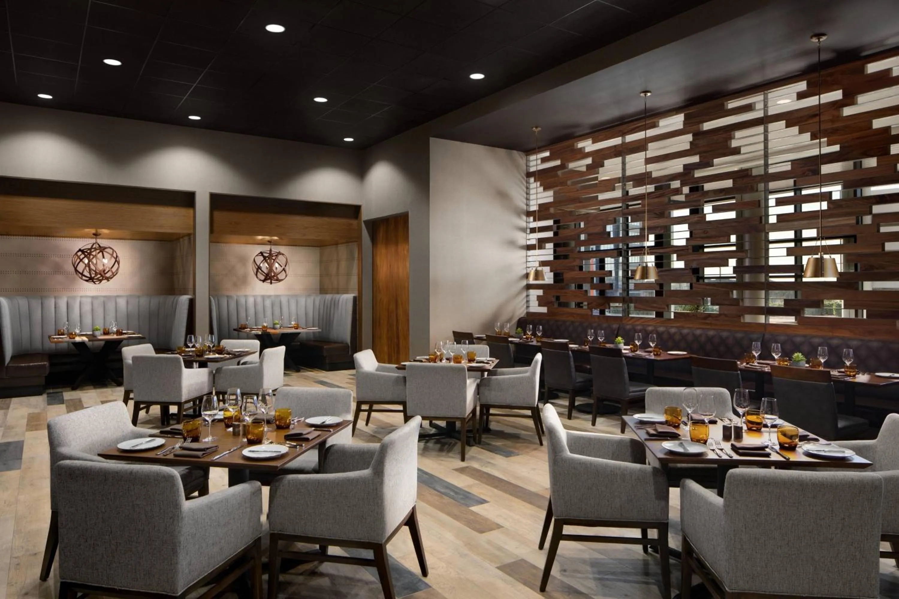 Kitchen or kitchenette in Marriott Dallas Allen Hotel & Convention Center