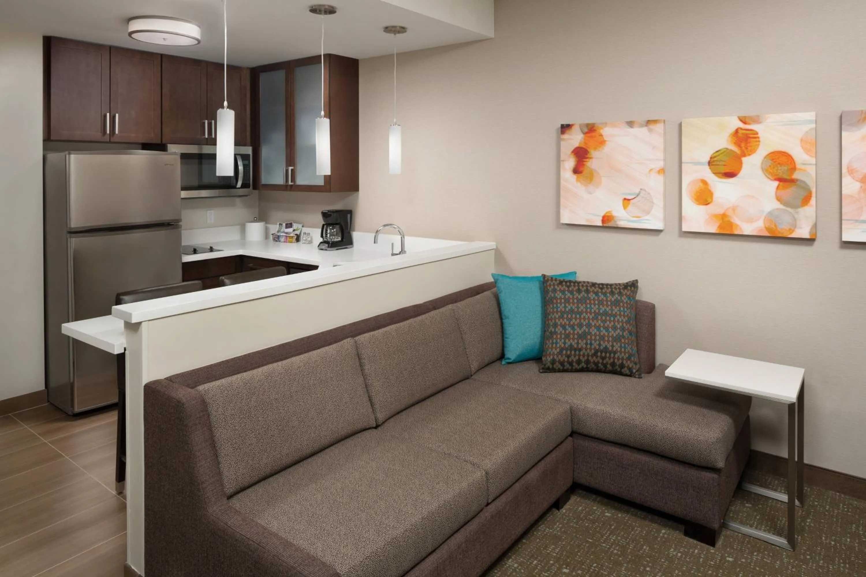 Kitchen or kitchenette in Residence Inn by Marriott Ontario Rancho Cucamonga