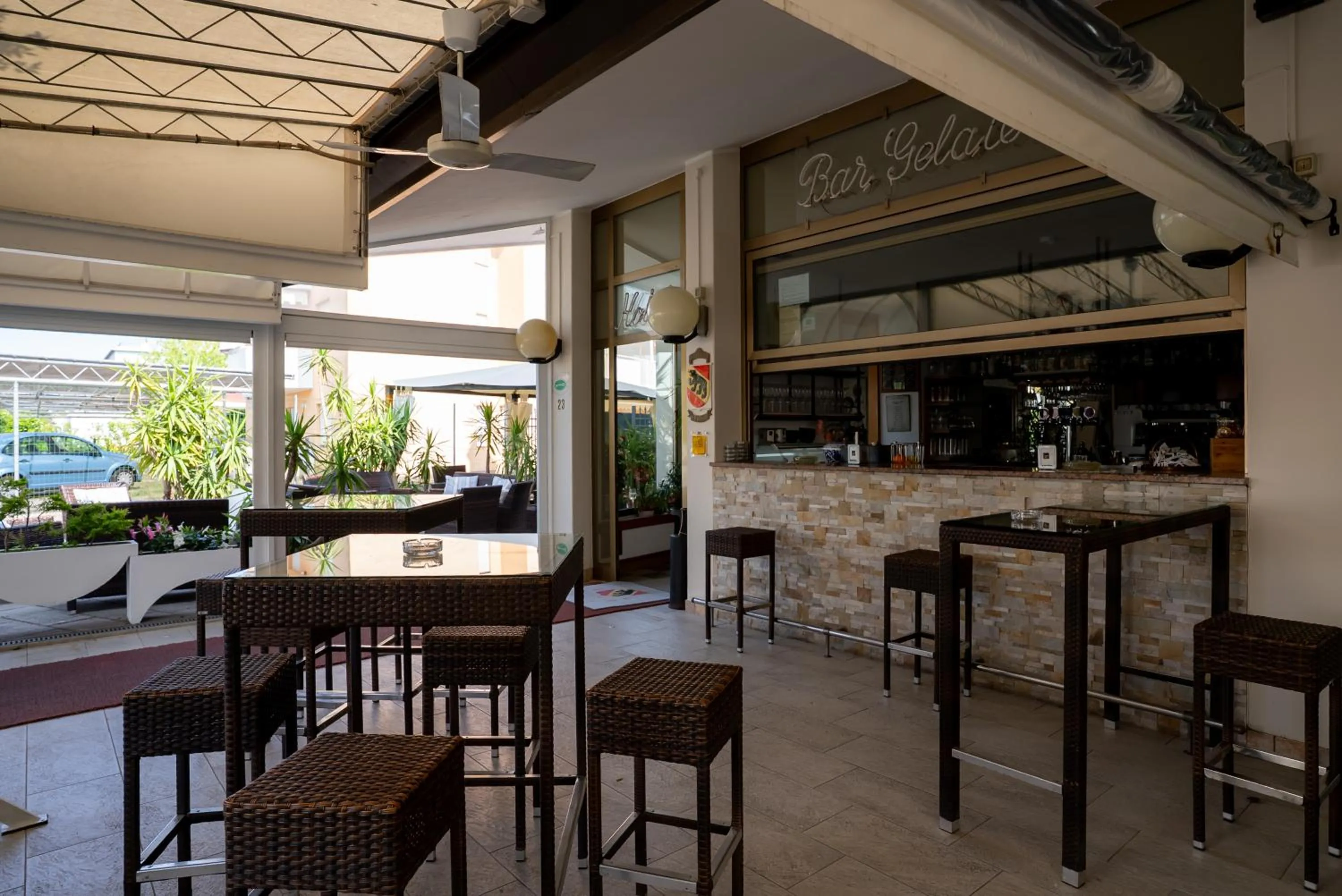 Lounge or bar in Hotel Berna