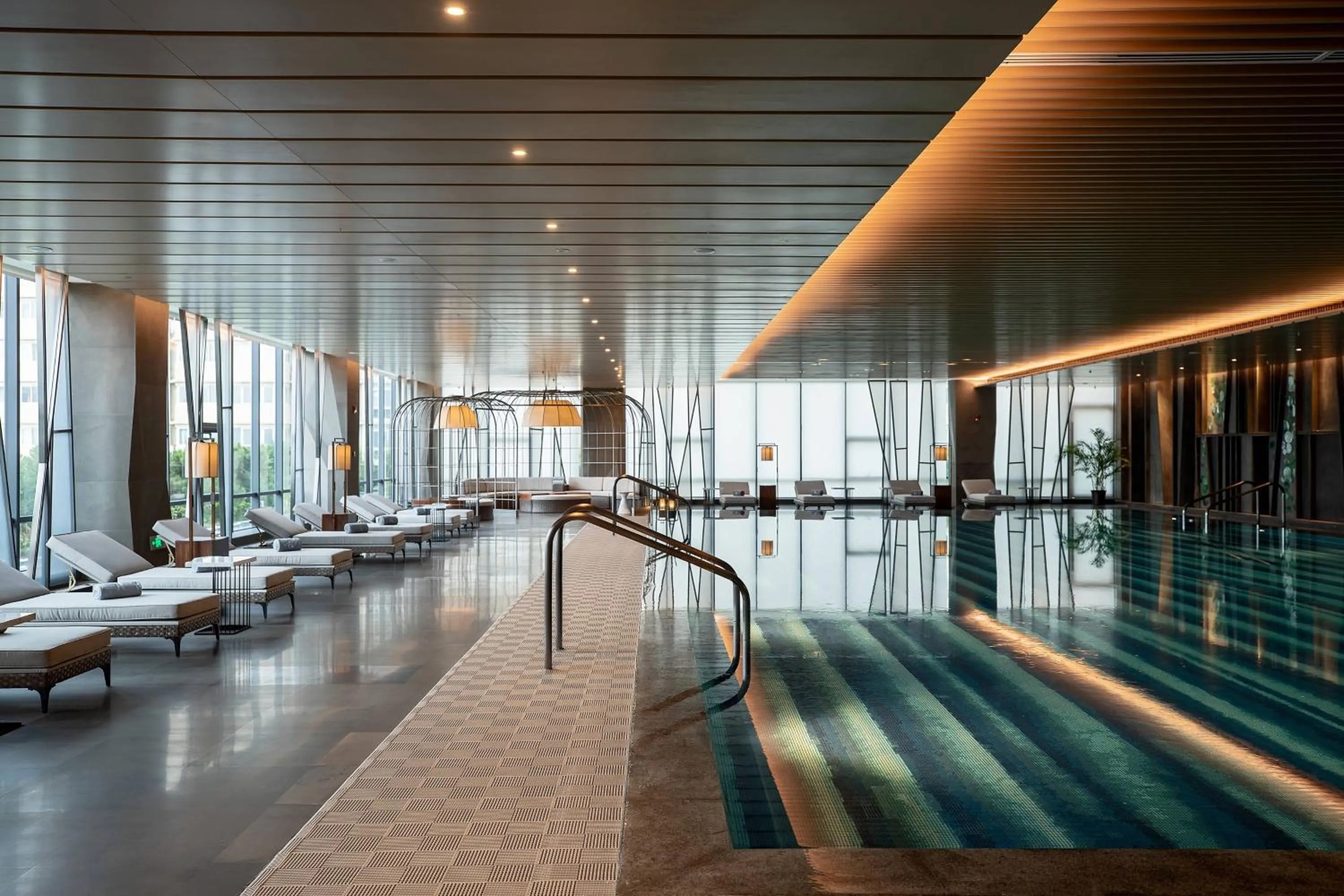 Swimming pool in Renaissance Xi'an Hotel