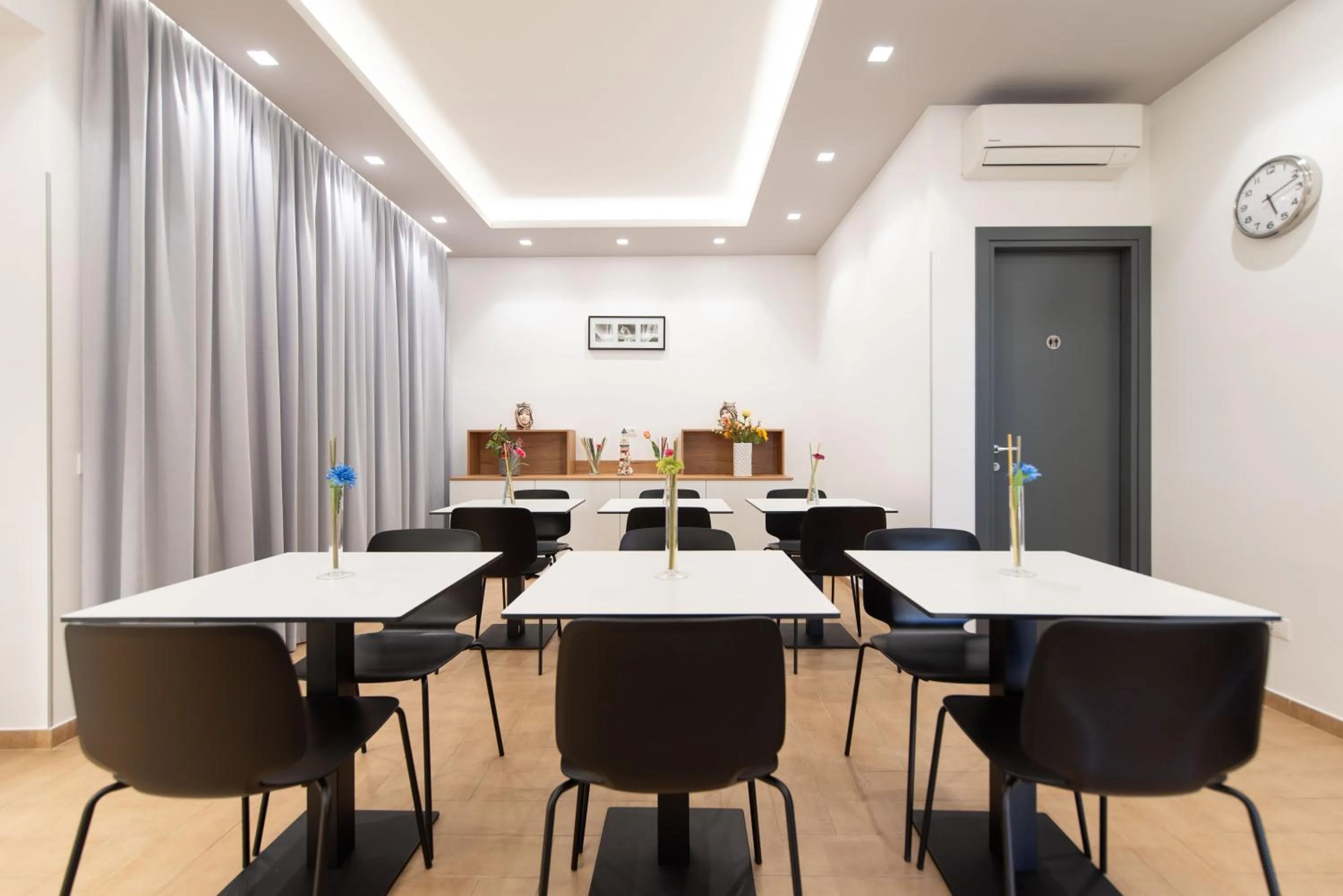 Restaurant/places to eat in Affittacamere Aloe