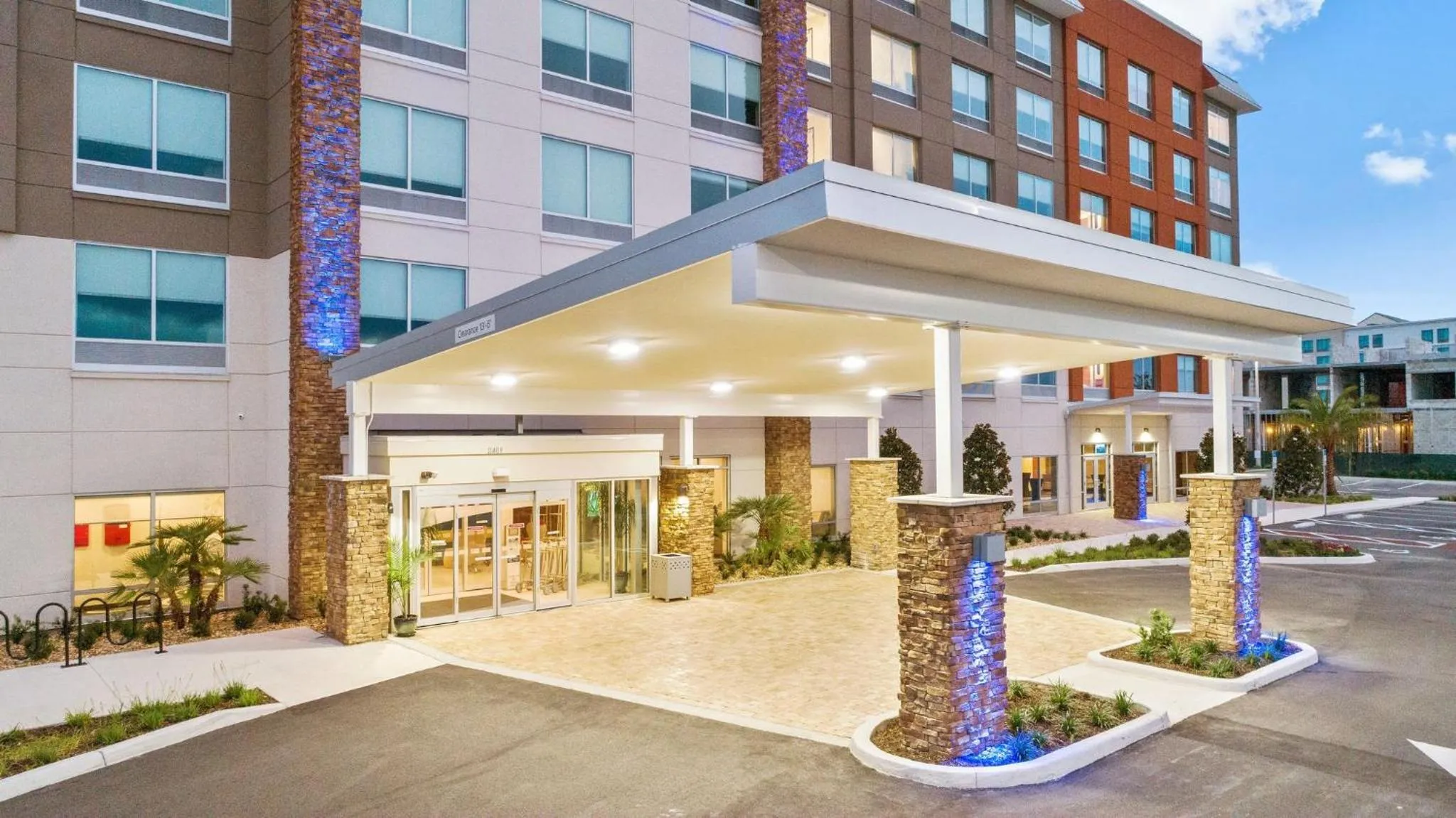 Property building in Holiday Inn Express & Suites Orlando- Lake Buena Vista by IHG