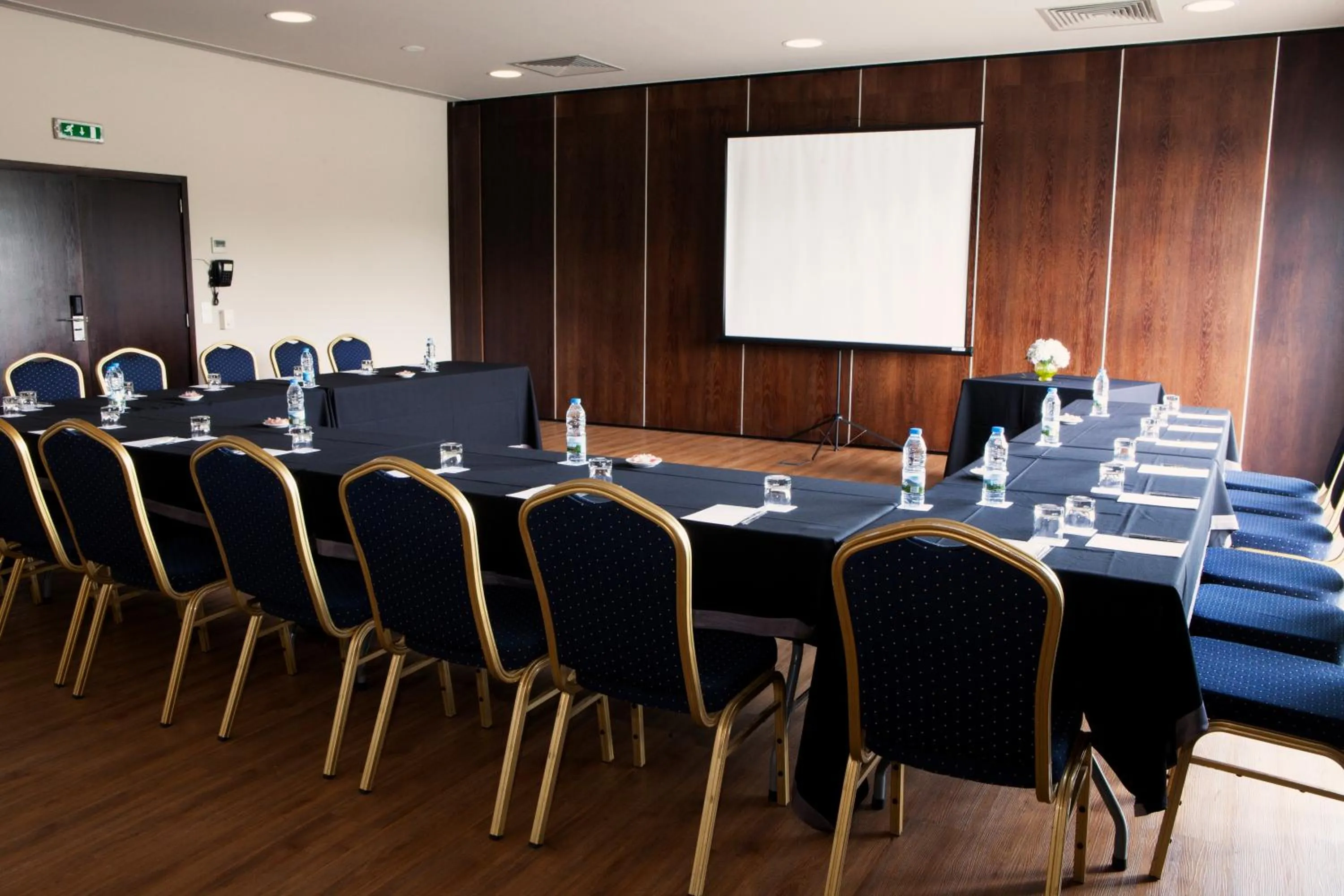 Meeting/conference room in Melia Ria Hotel & Spa