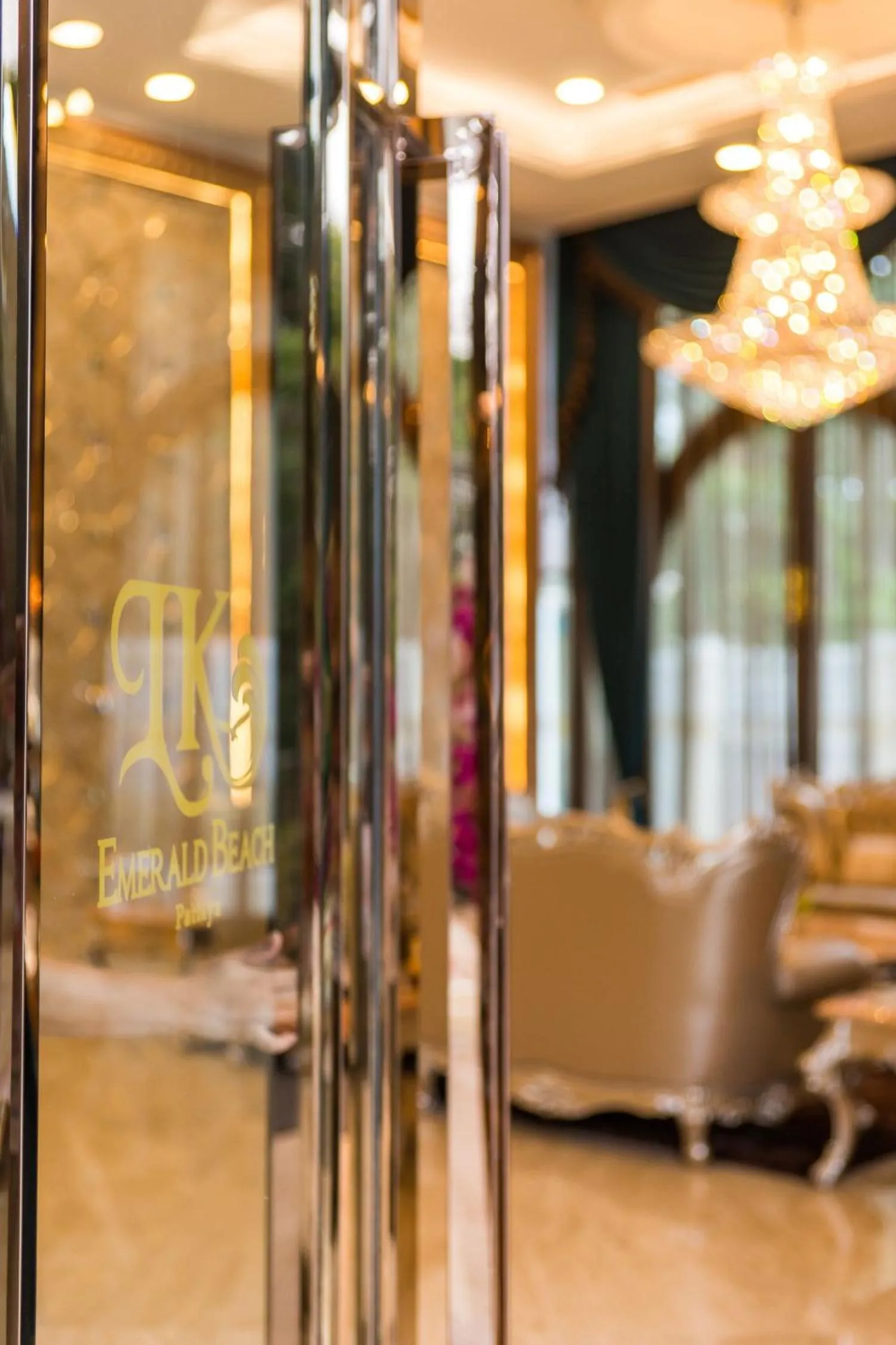 Facade/entrance in LK Emerald Beach - SHA Extra Plus