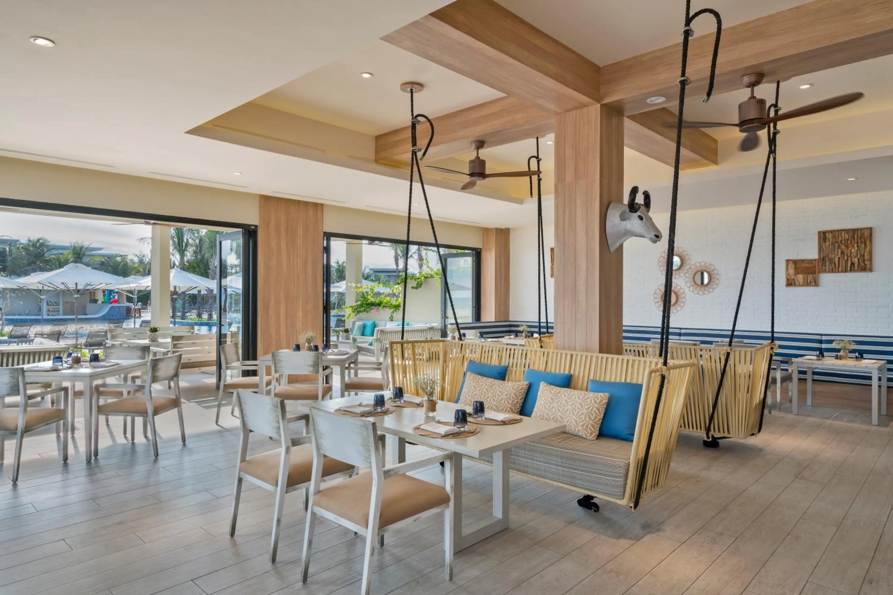 Restaurant/places to eat in Melia Ho Tram Beach Resort