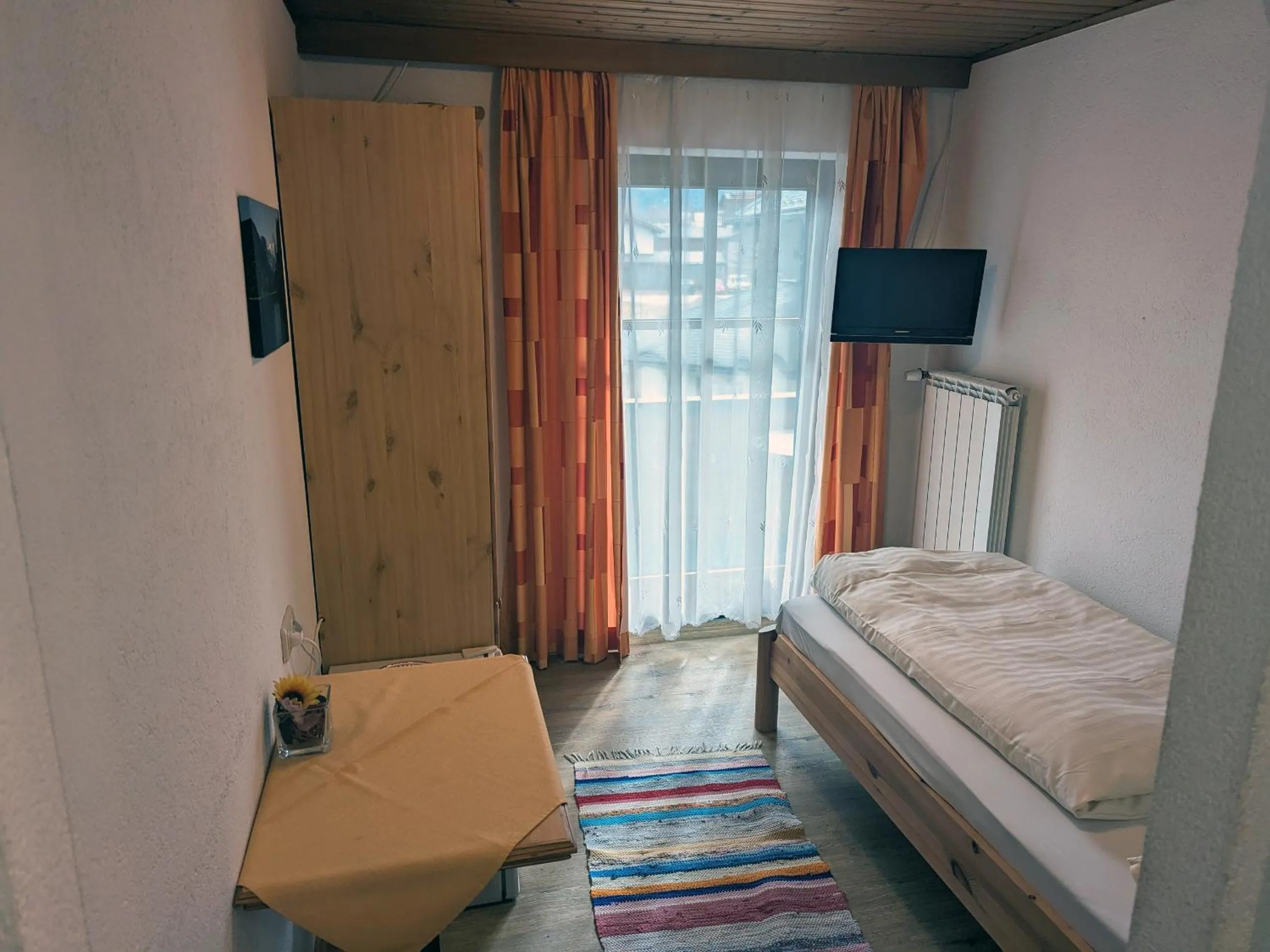 Photo of the whole room, Bed in Pension Sydler