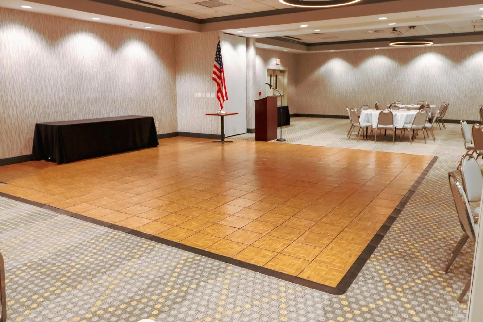 Restaurant/places to eat in Holiday Inn Quincy by IHG