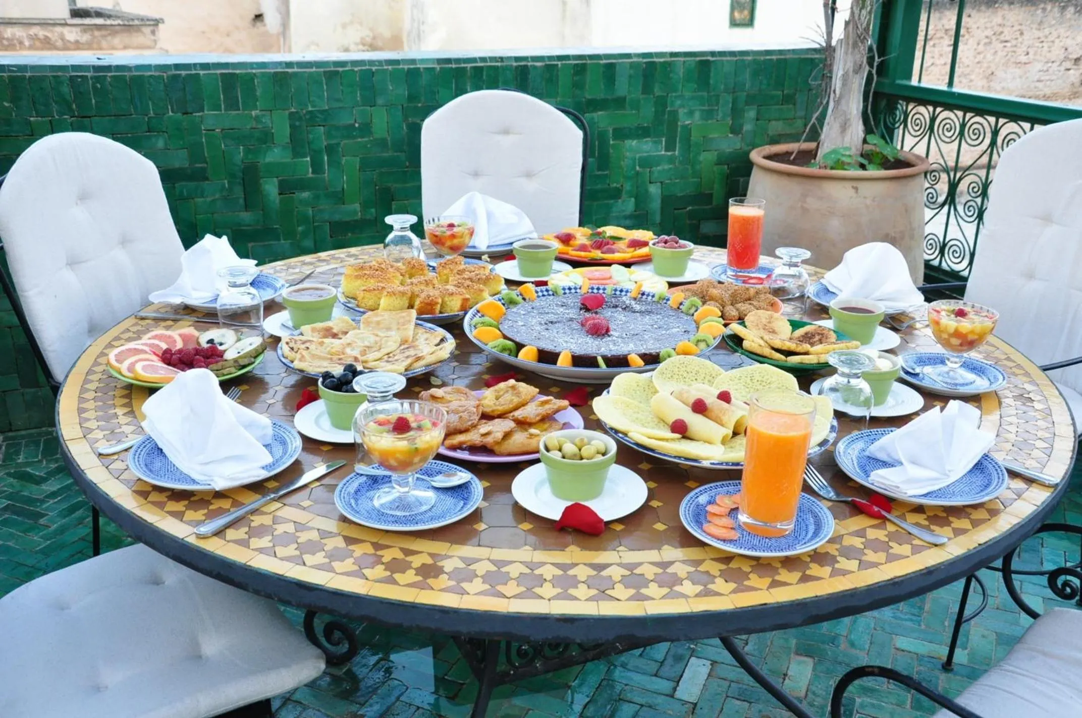 Food and drinks in Riad La Maison Verte