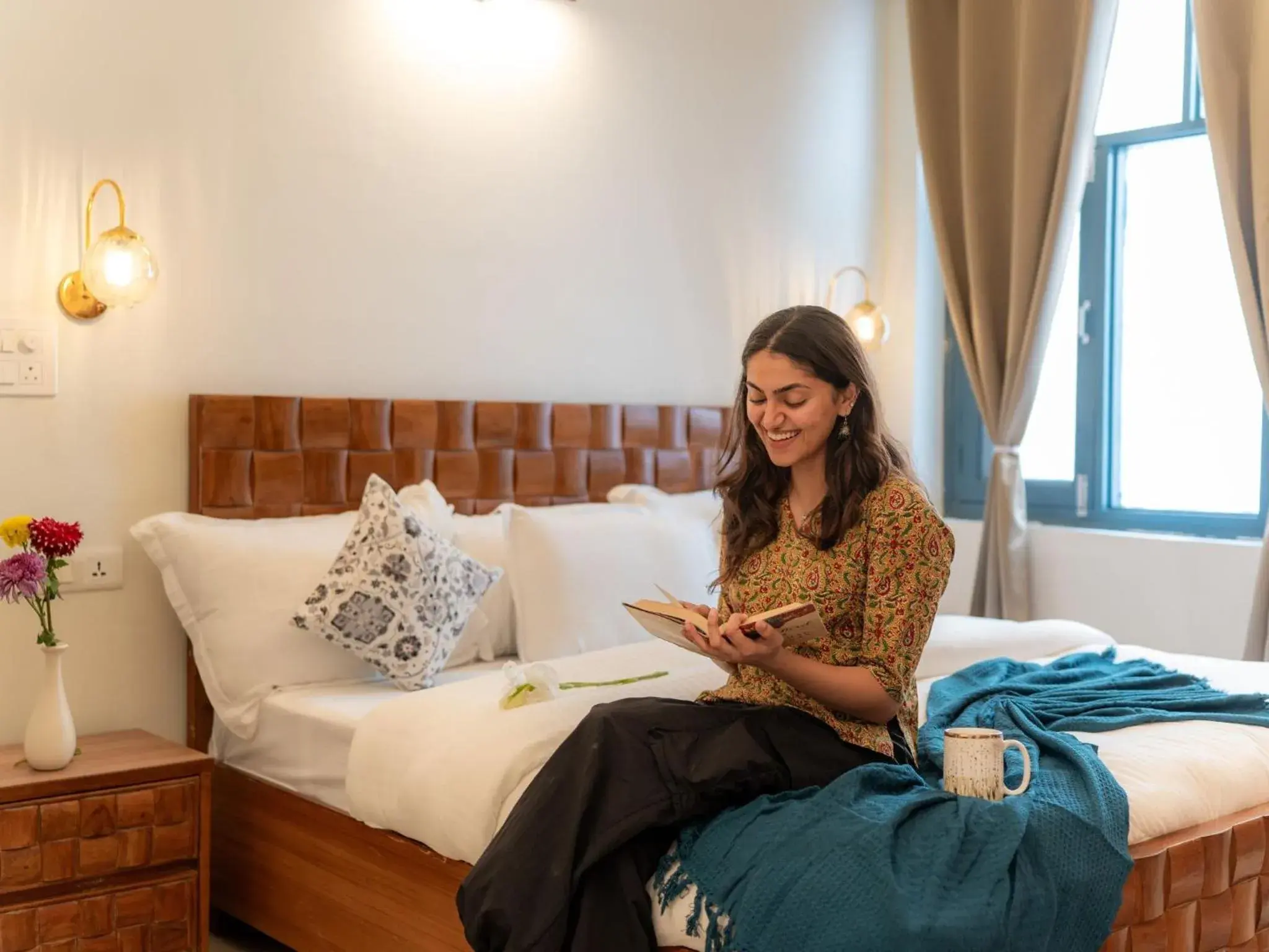 Deluxe Double Room in Moustache Delhi Deluxe Double Room in Moustache Delhi