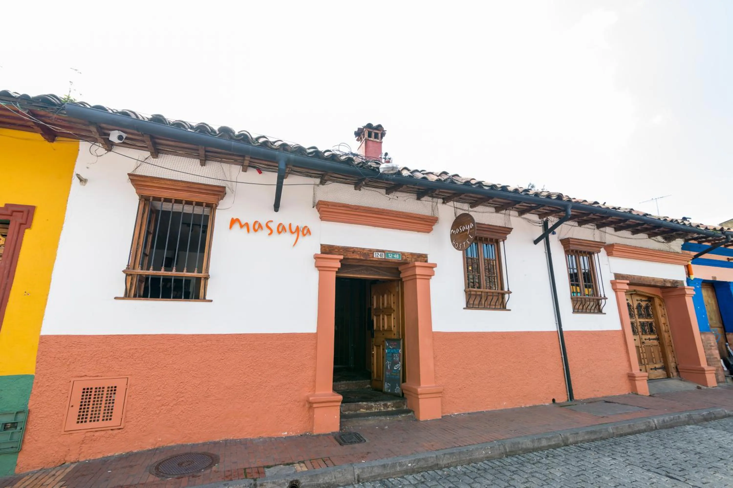 Facade/entrance in Masaya Bogotá
