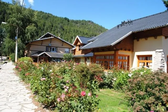 Facade/entrance in Complejo Aspen