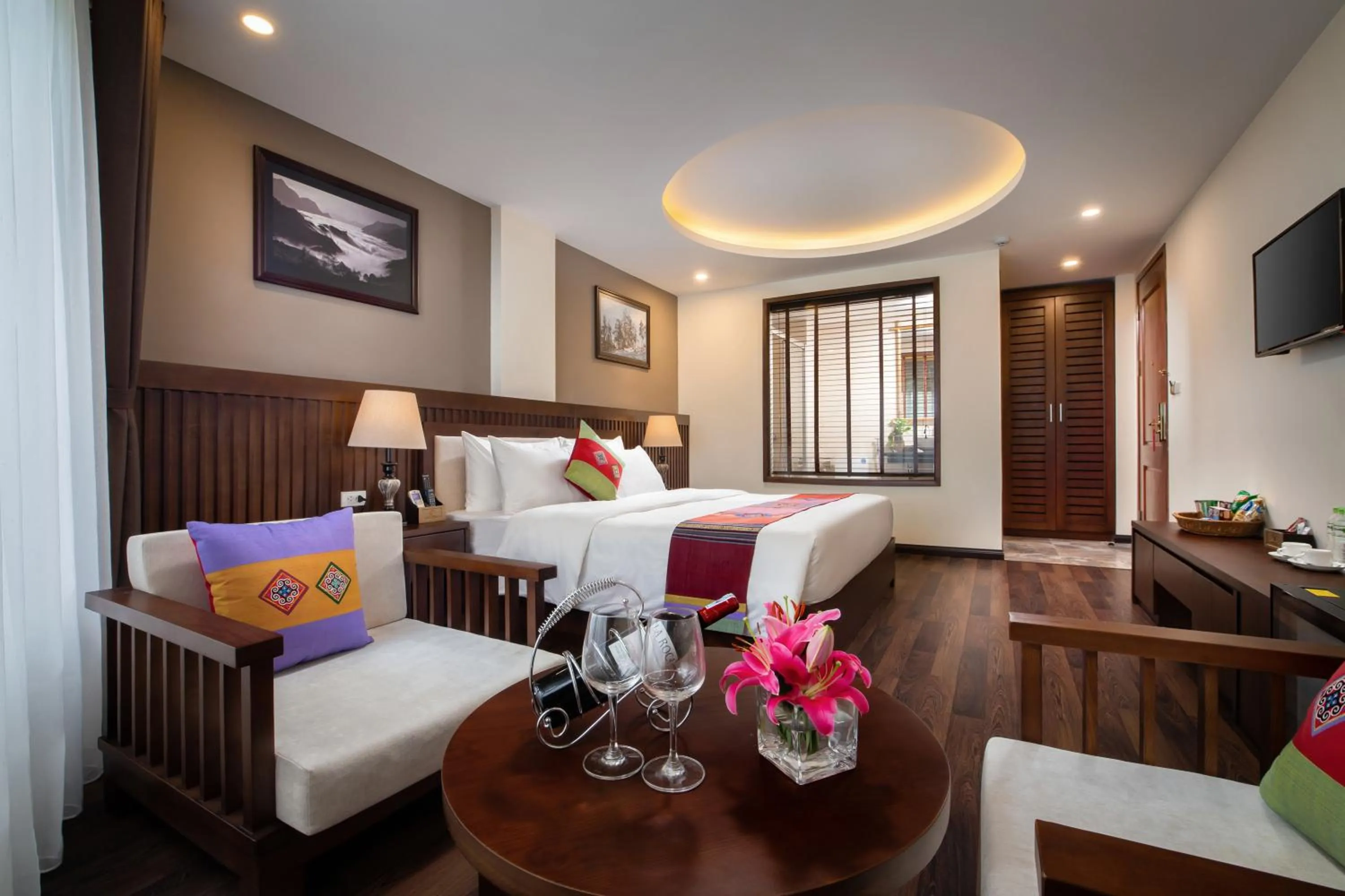 Bed in The View Sapa Hotel