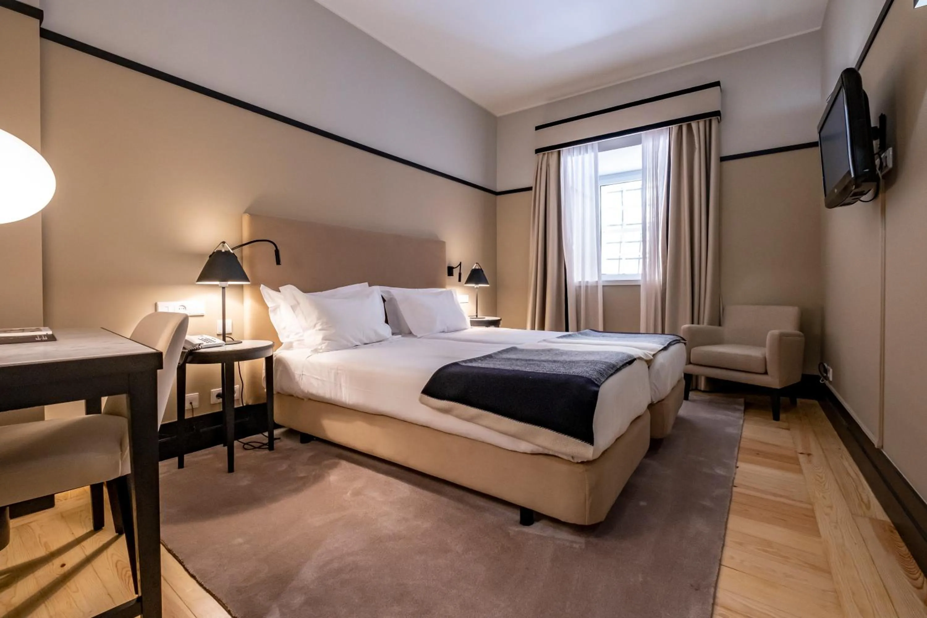 Bedroom, Bed in Palacio da Lousa Boutique Hotel