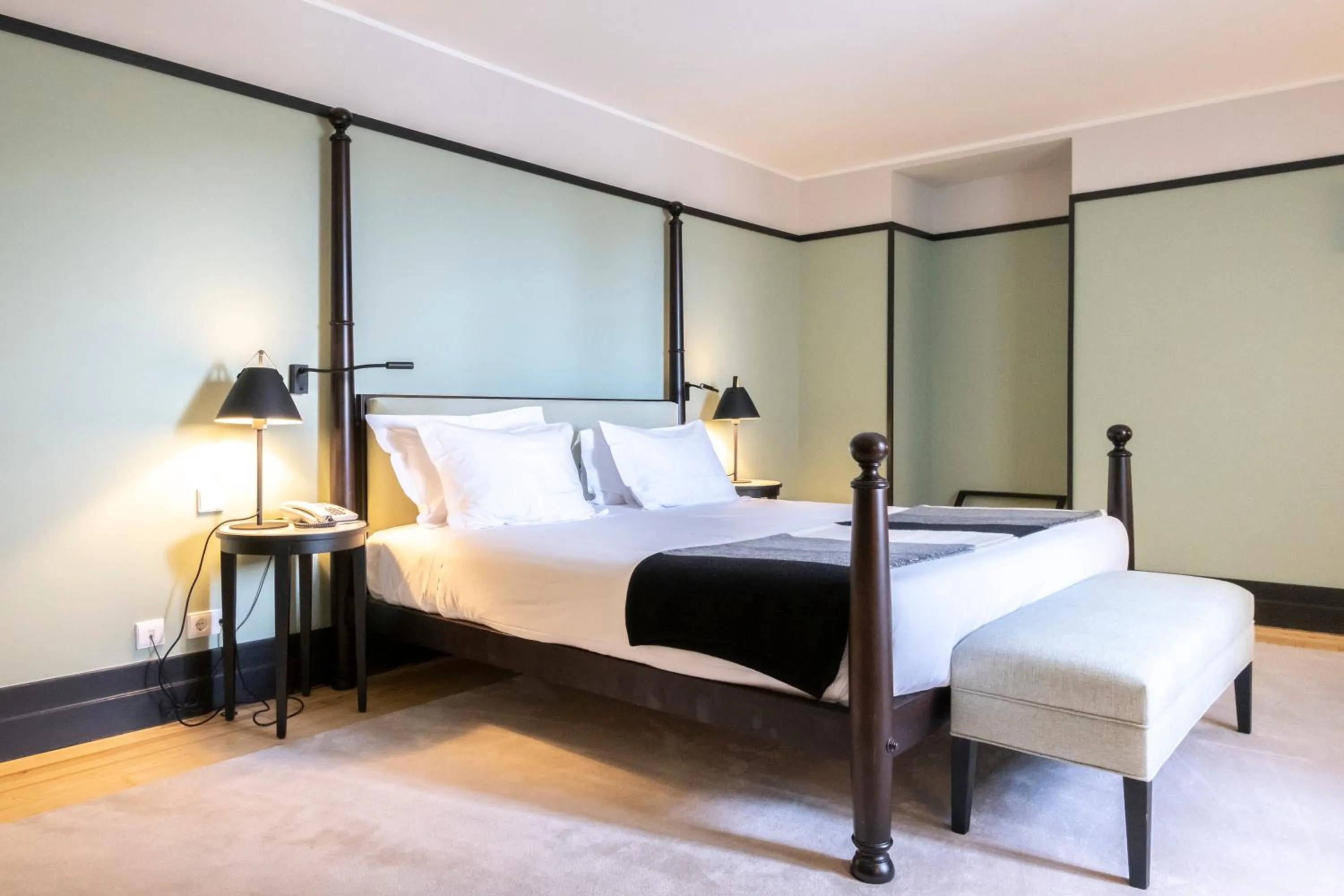 Bedroom, Bed in Palacio da Lousa Boutique Hotel