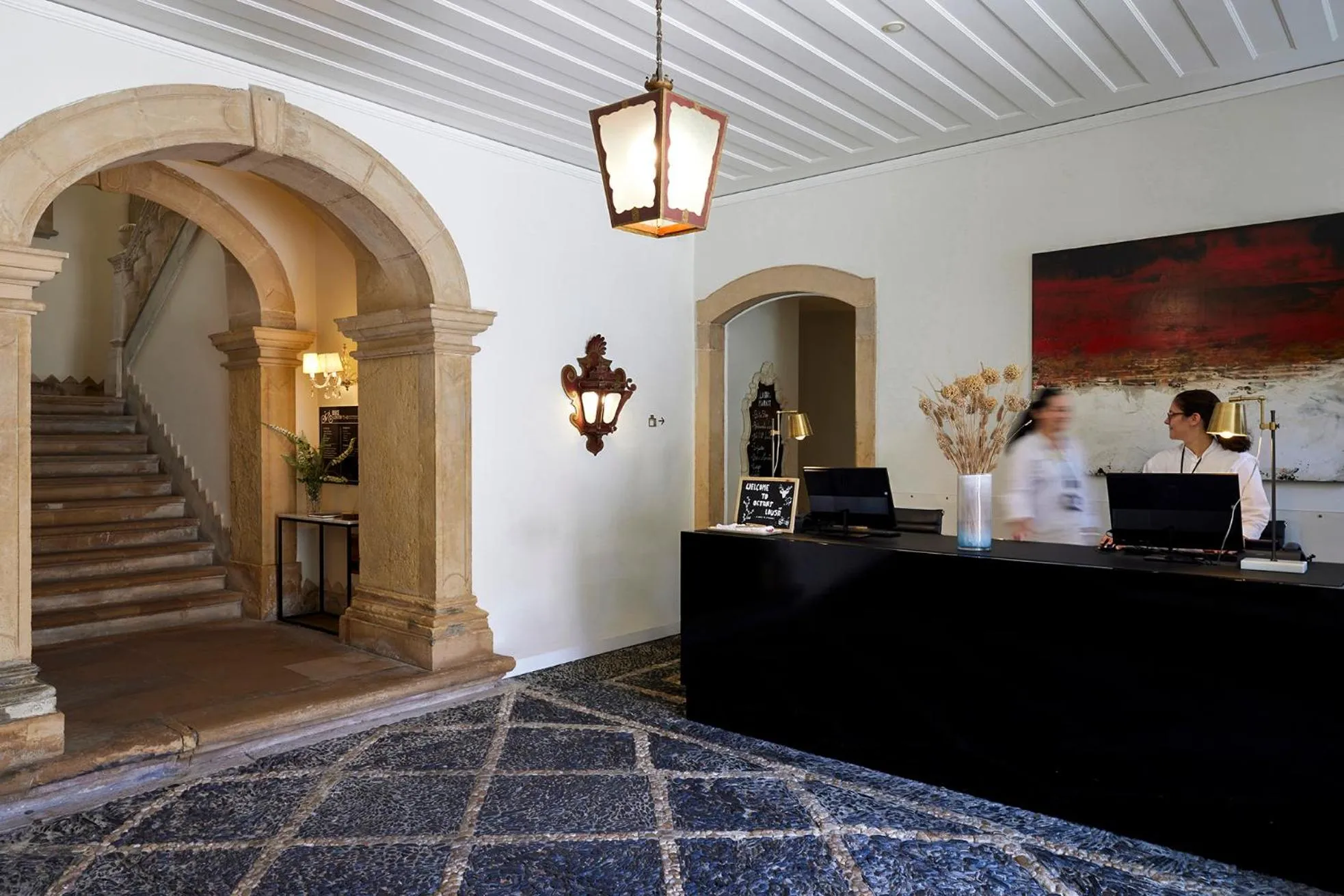 Lobby or reception in Palacio da Lousa Boutique Hotel