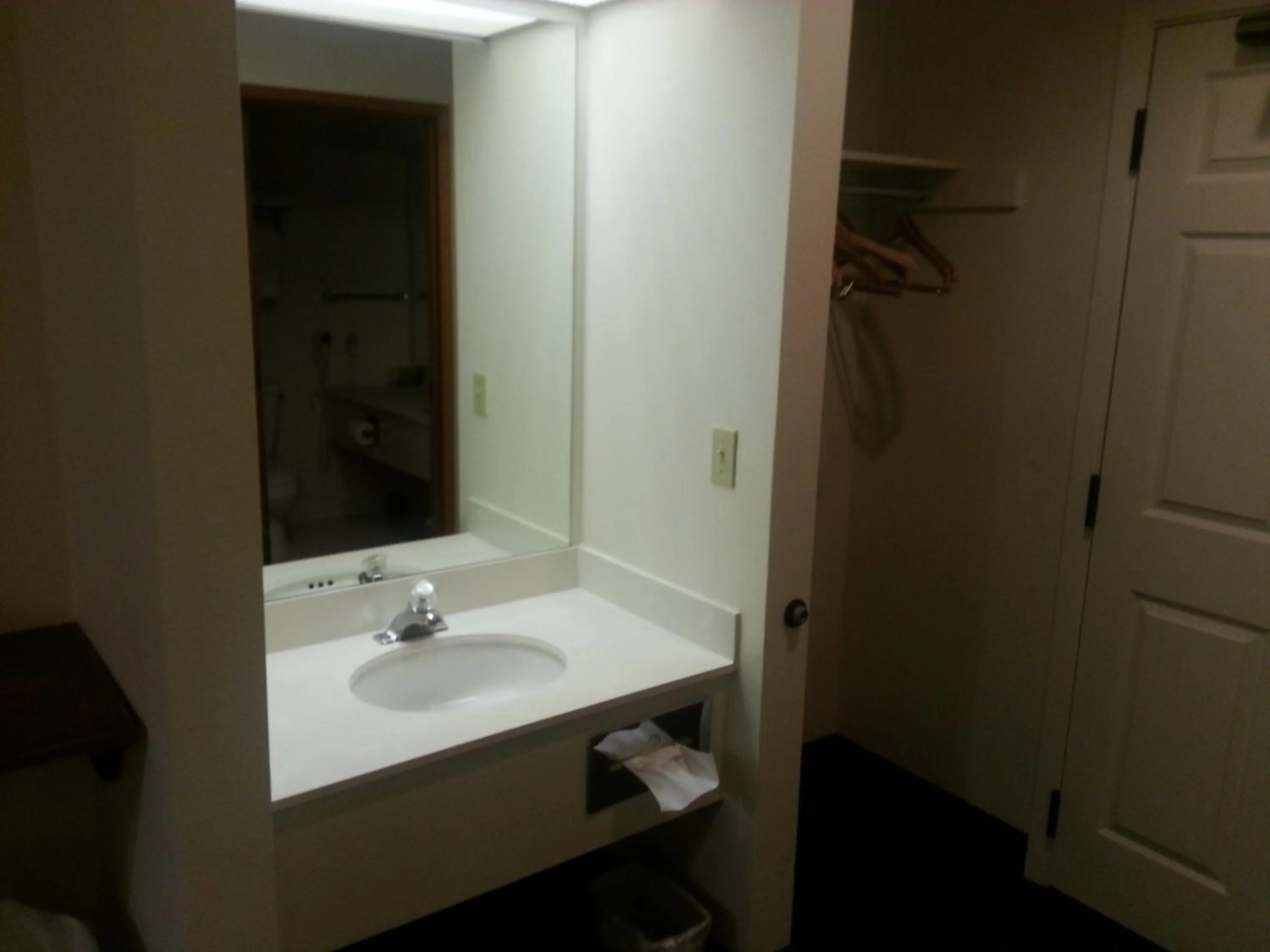 Bathroom in Fidalgo Country Inn