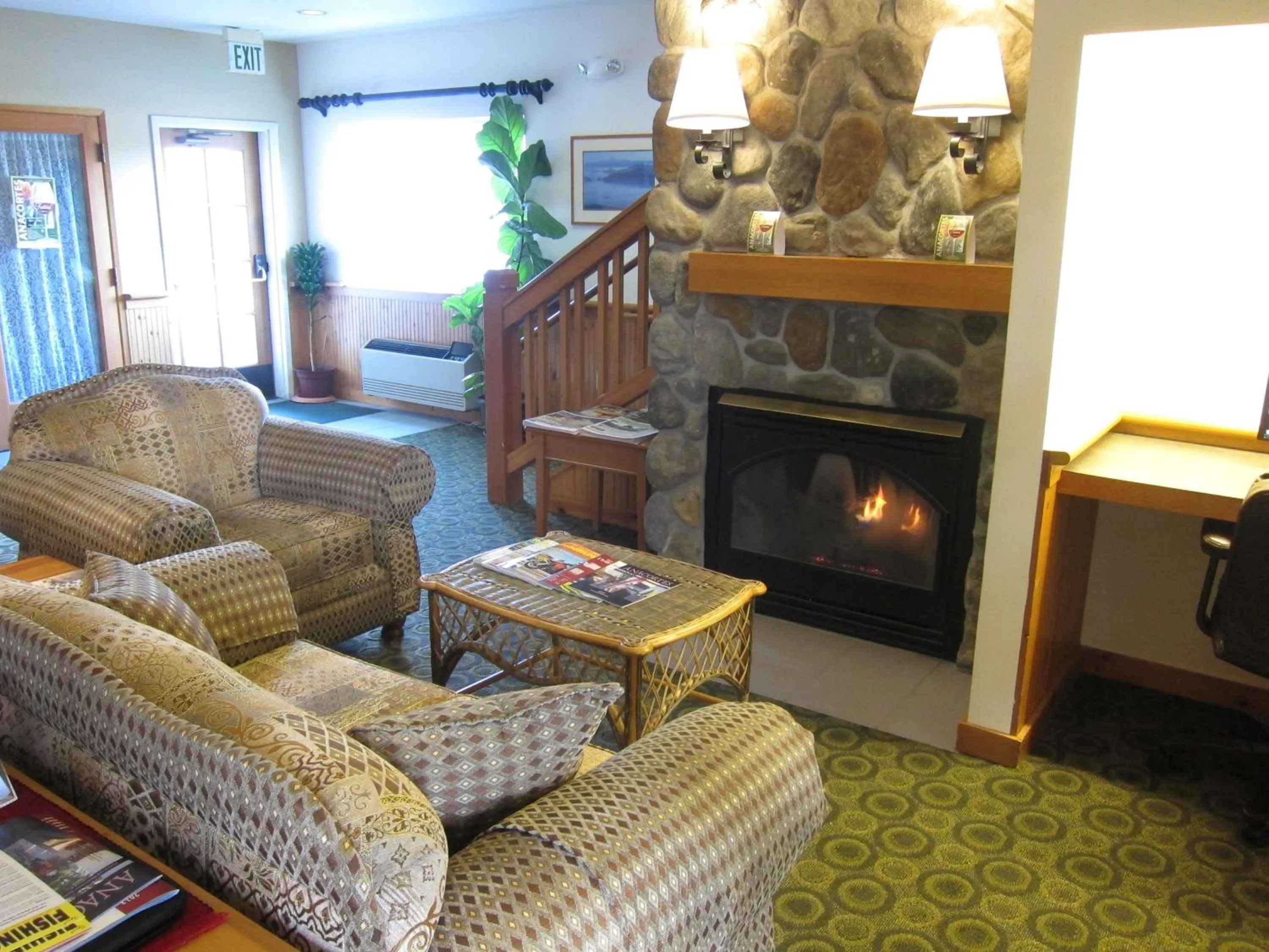Lobby or reception in Fidalgo Country Inn