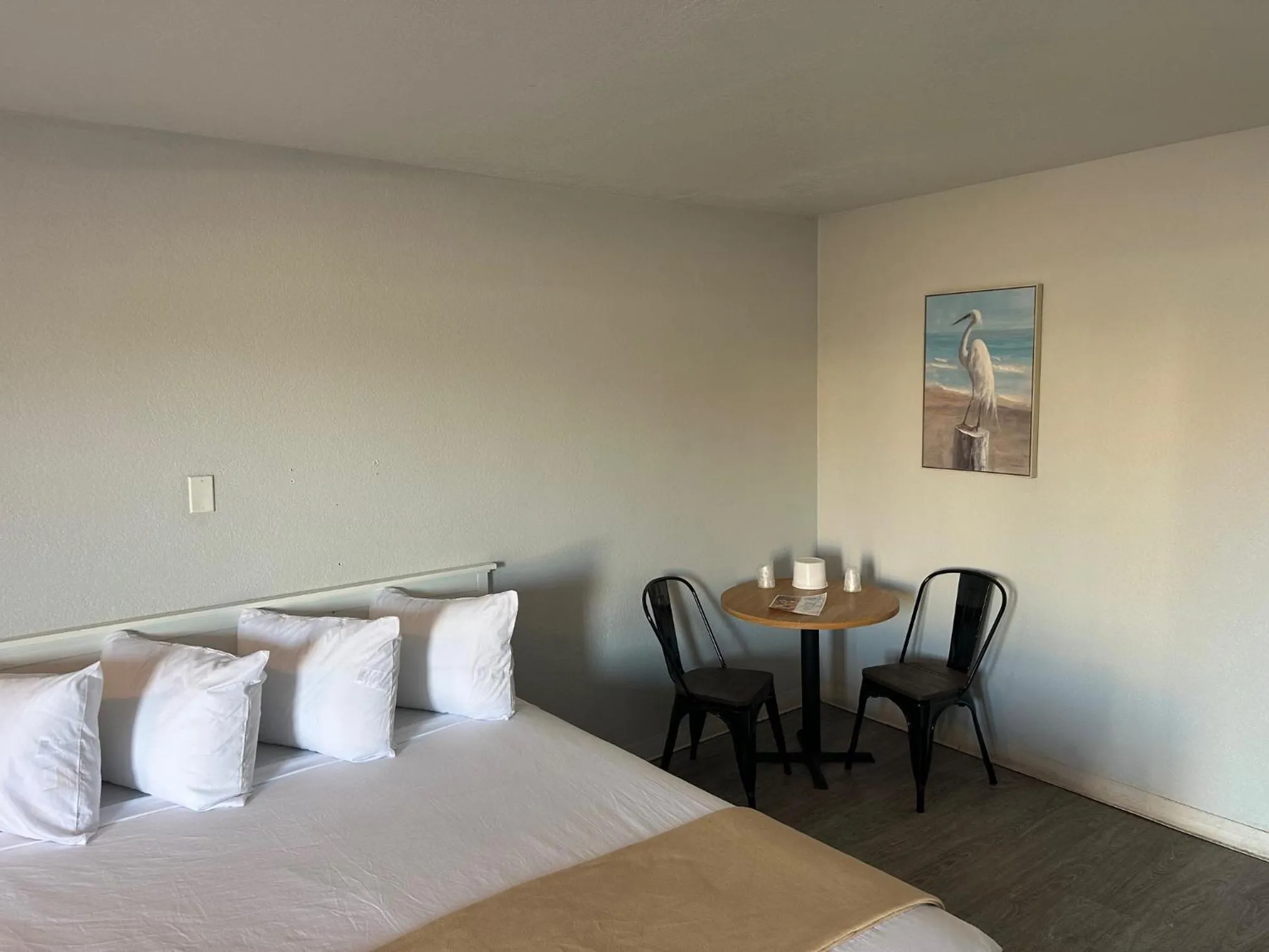 Dining area, Bed in Premier Inns Metro