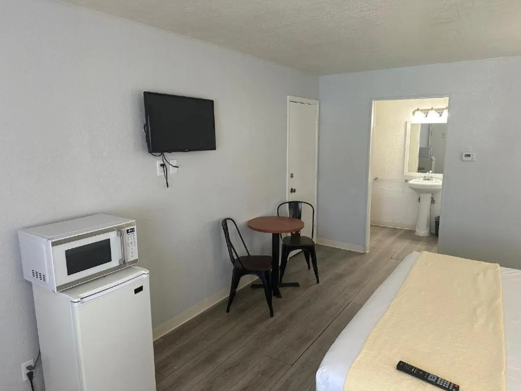 Bed in Premier Inns Metro