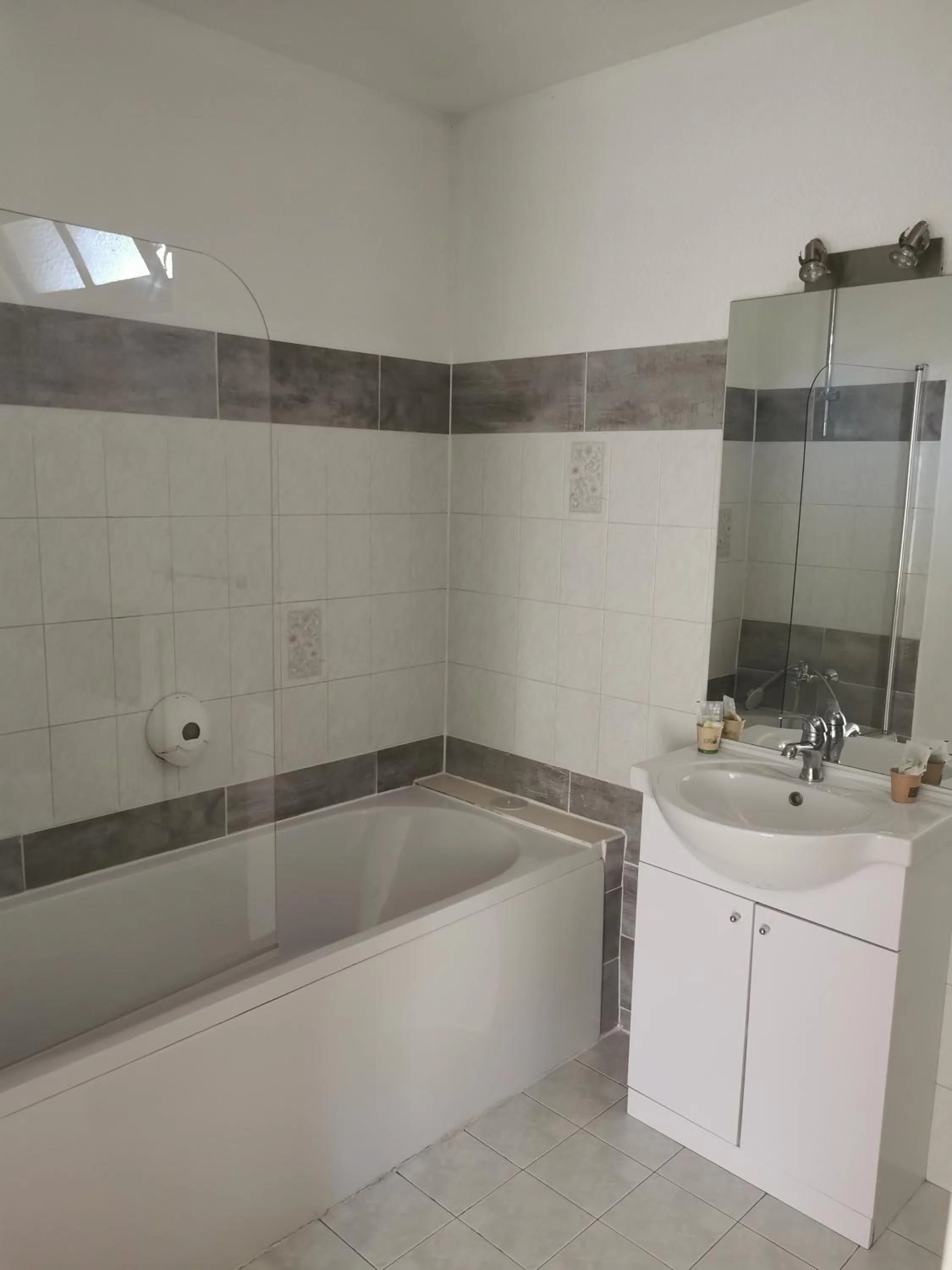 Bathroom in Les Tamaris