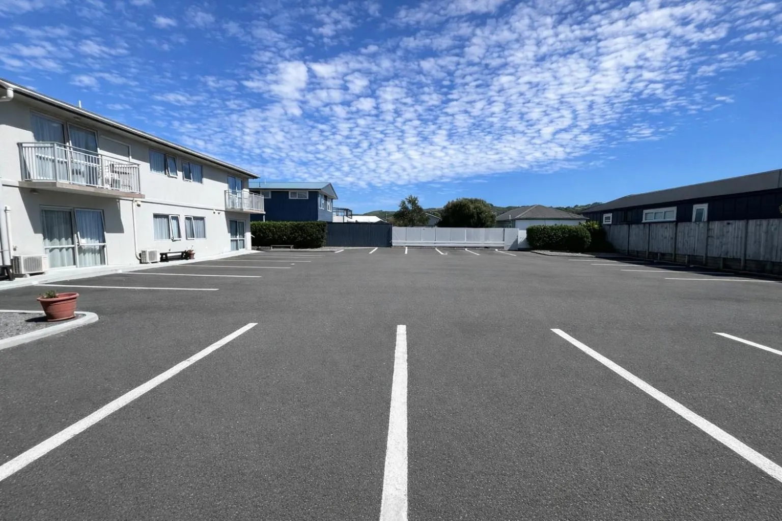 Parking in BKs Premier Motel Esplanade