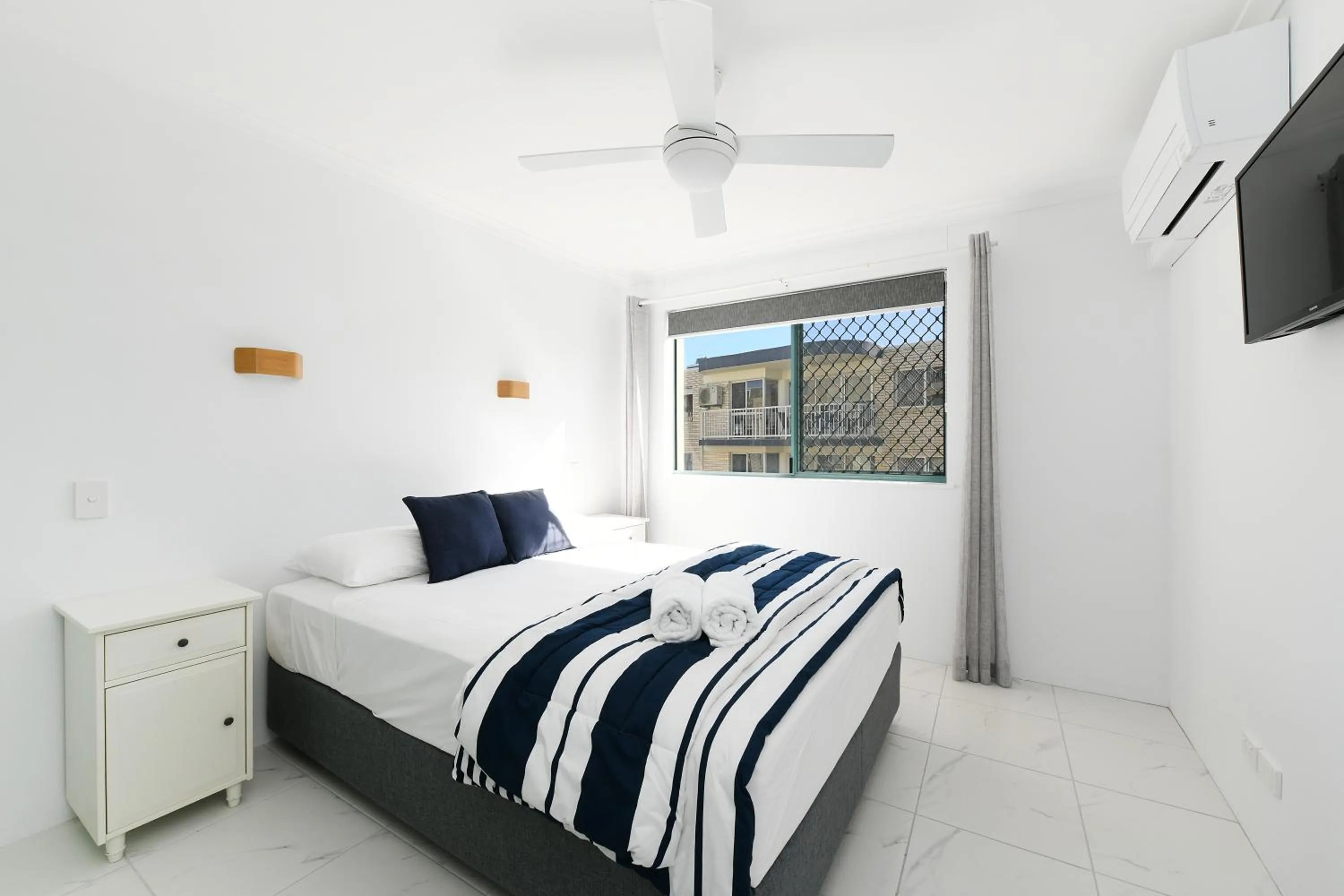 Lindomare Apartments