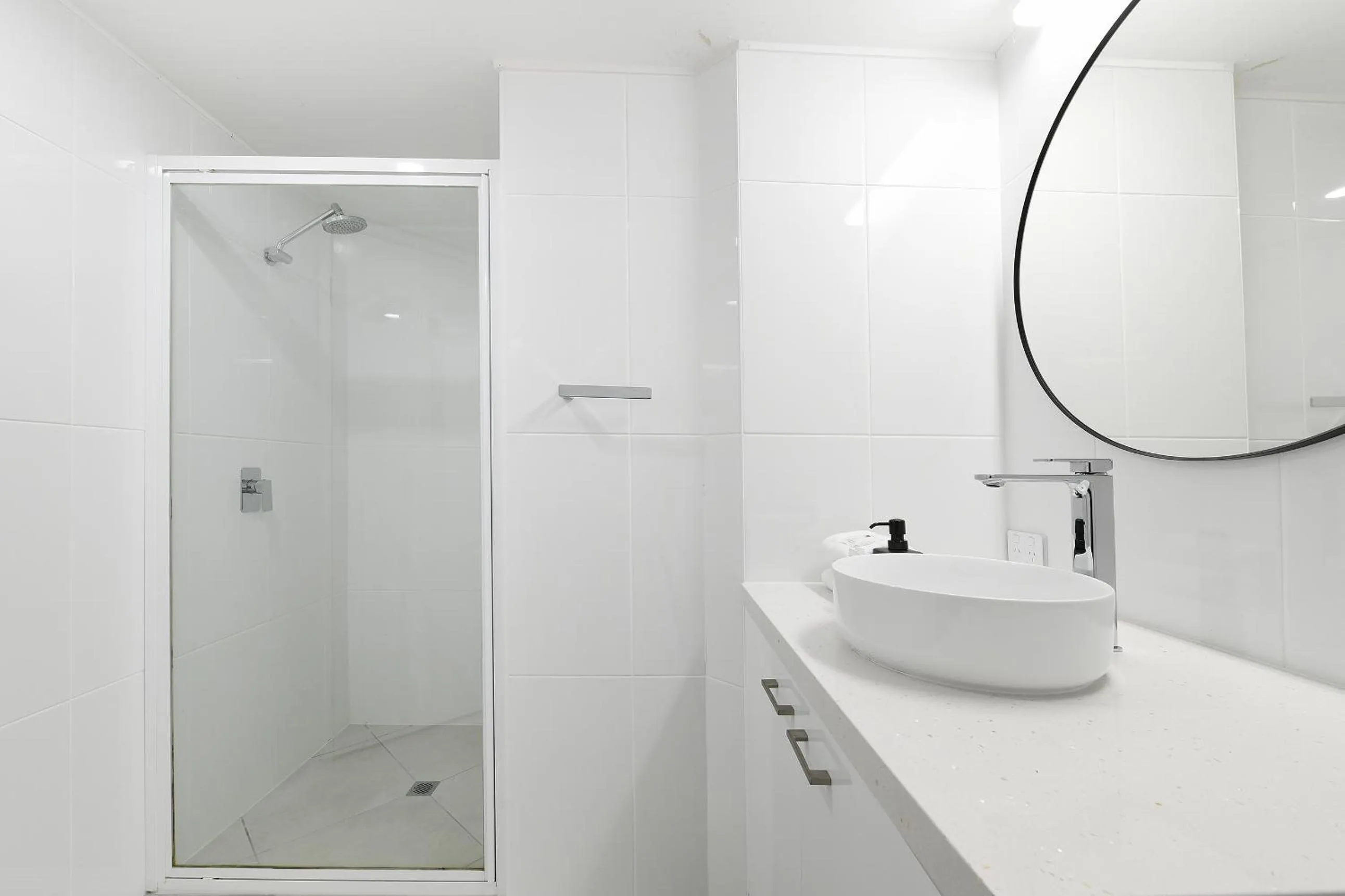 Lindomare Apartments