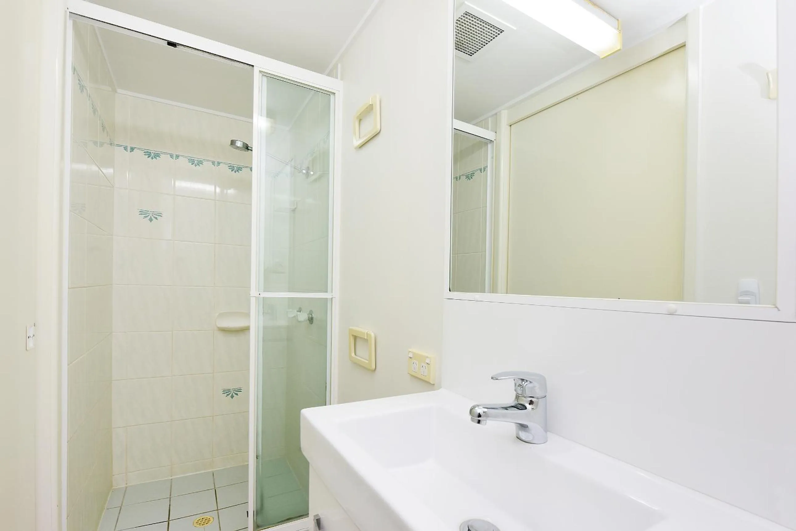 Lindomare Apartments