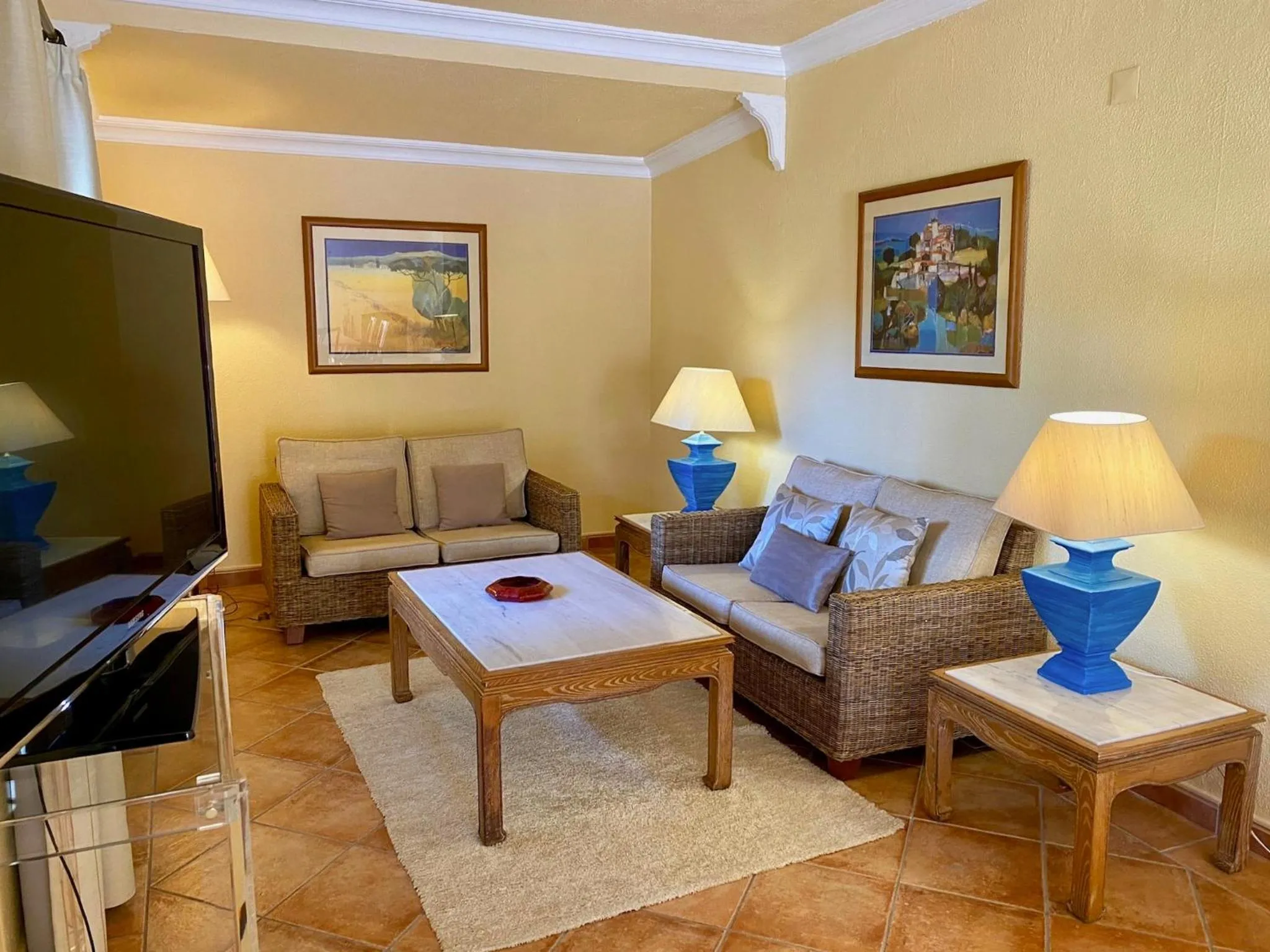 Living room in Vale Do Garrao Villas