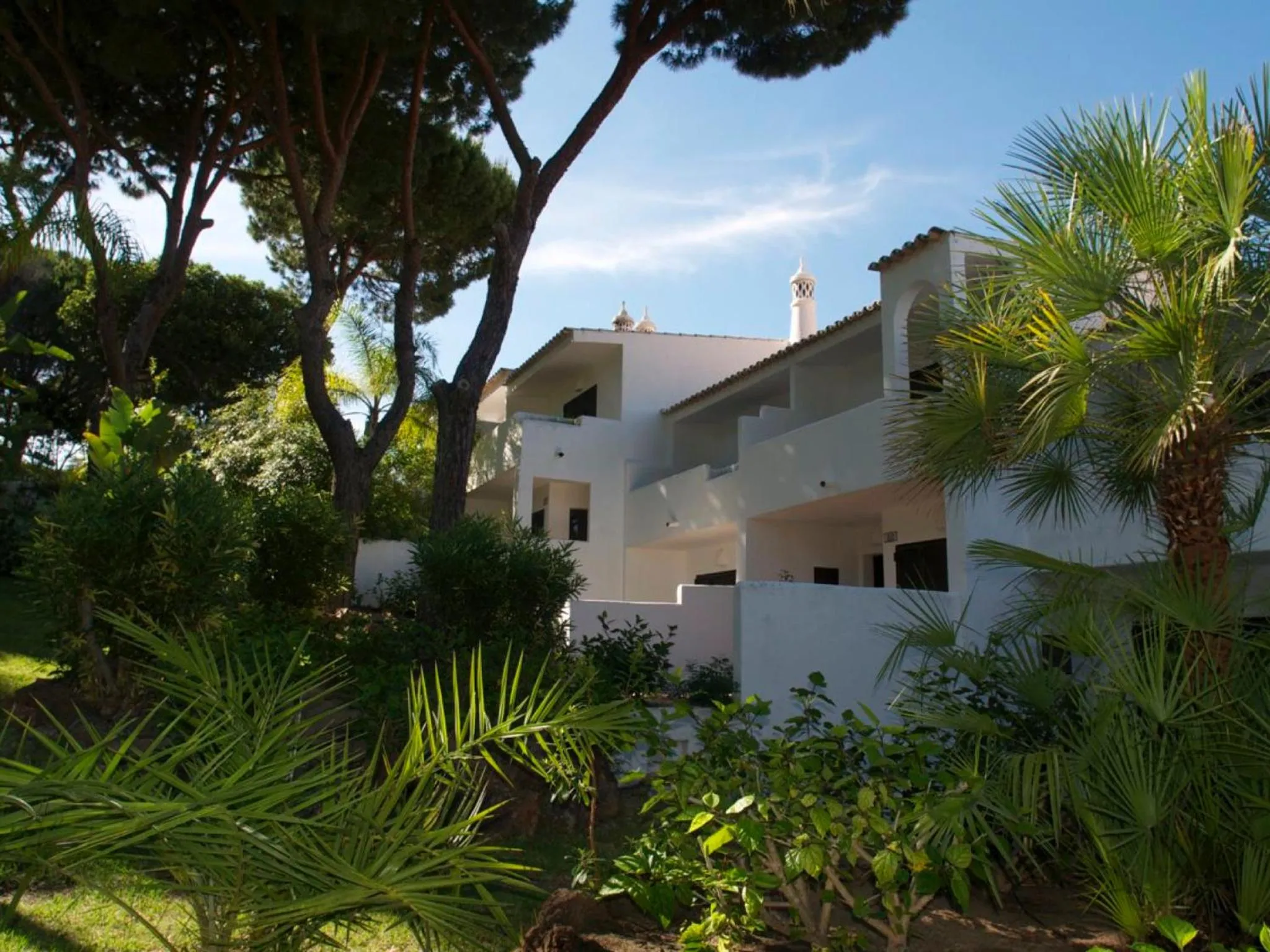 Facade/entrance in Vale Do Garrao Villas