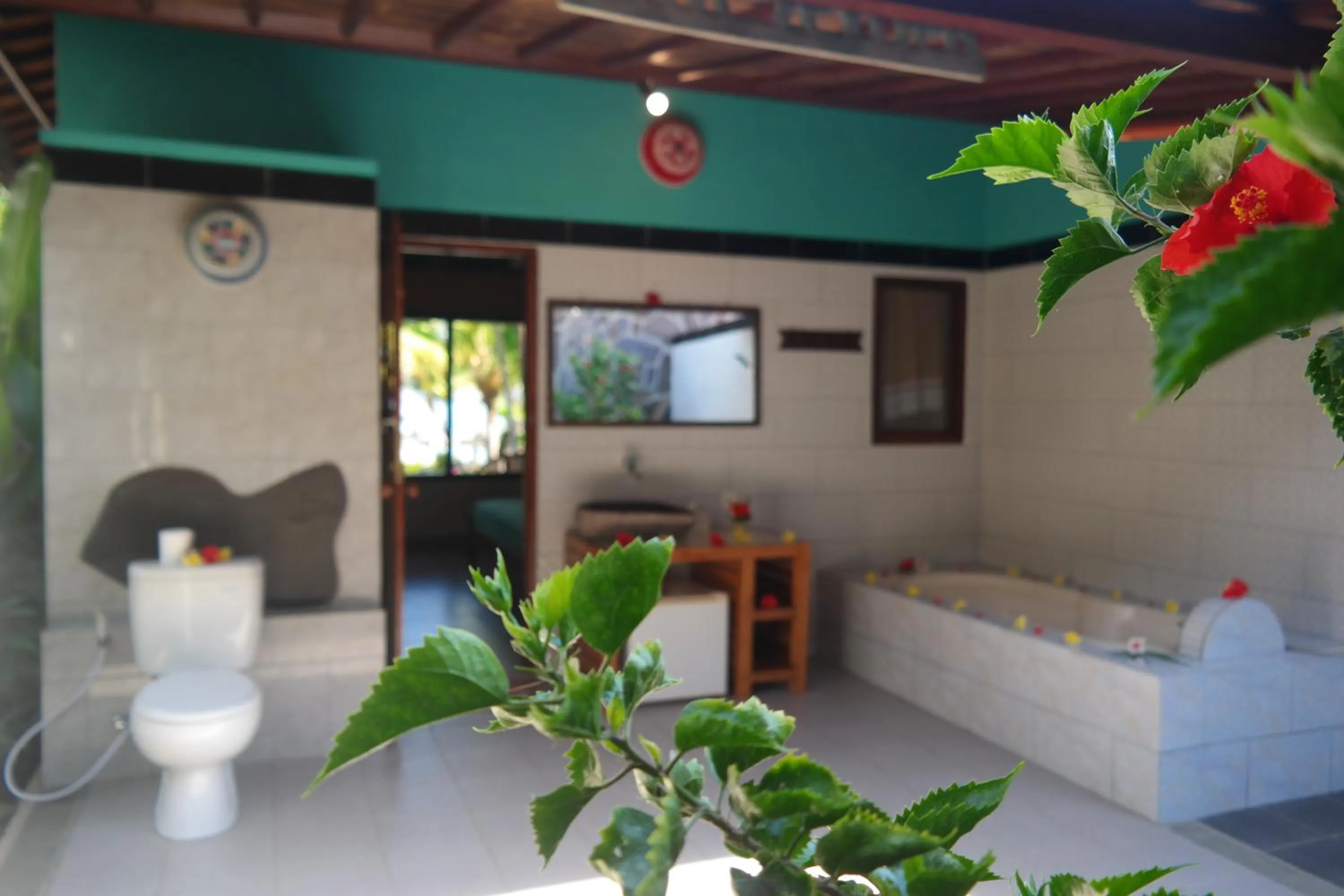 Toilet in 1000 Dream Bungalow