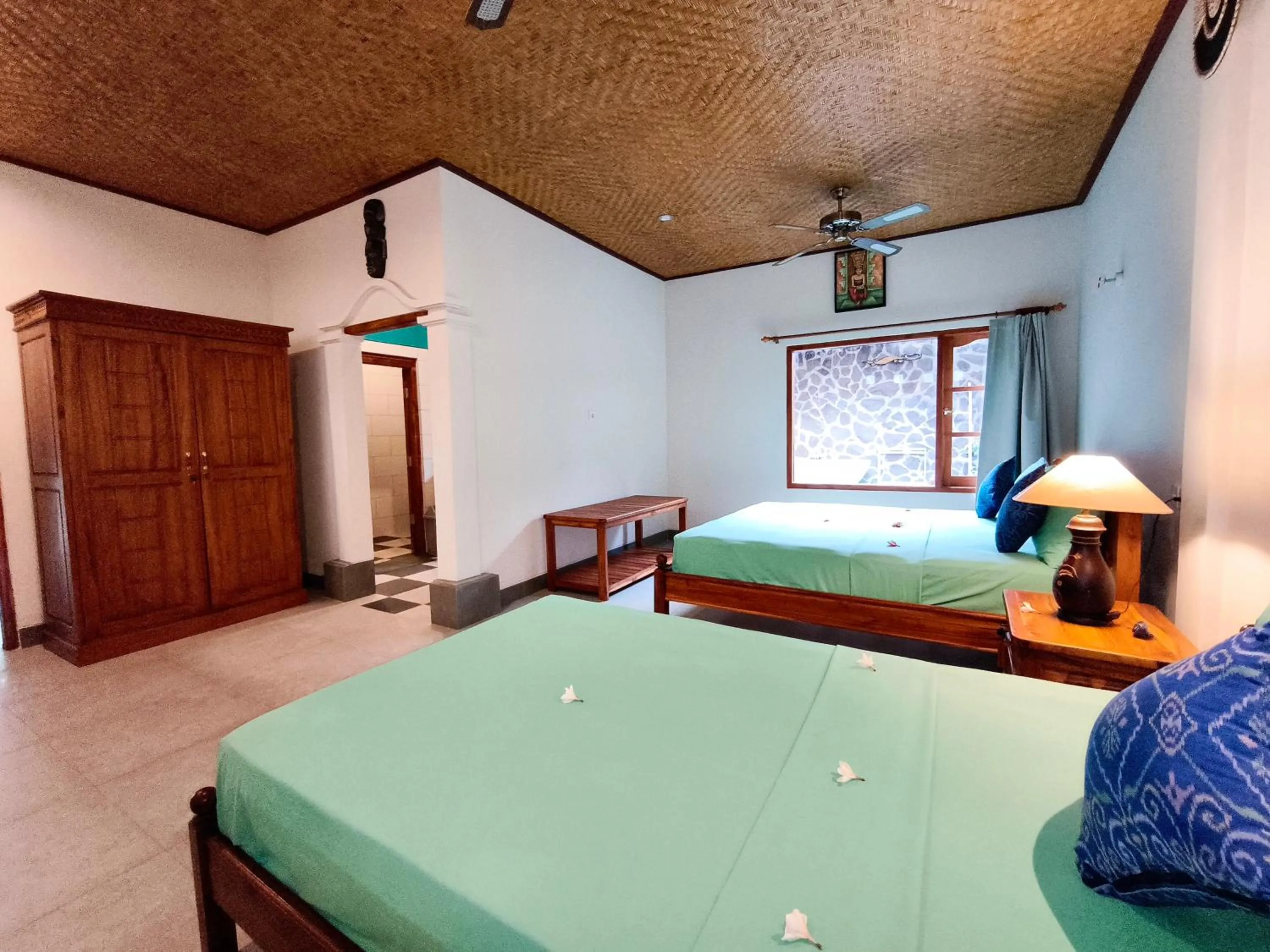 Bedroom, Bed in 1000 Dream Bungalow