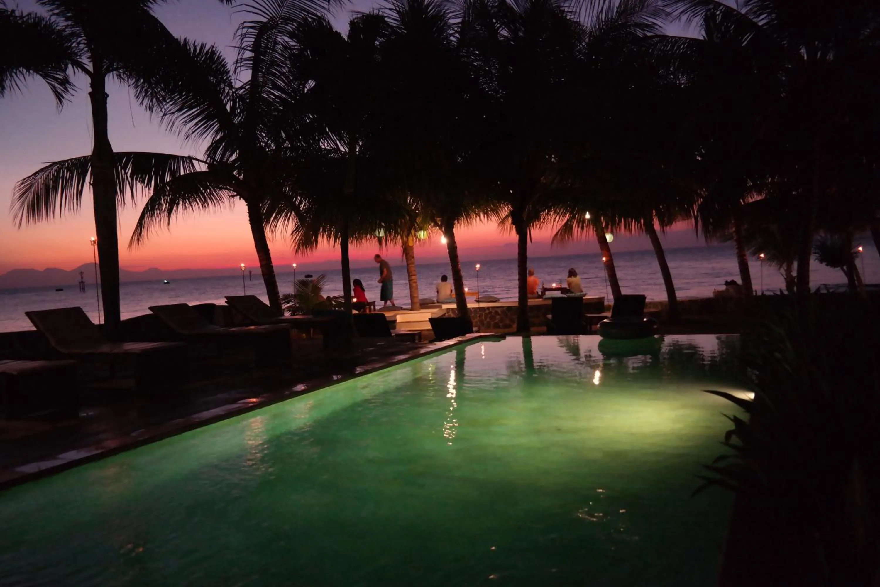 Beach in 1000 Dream Bungalow