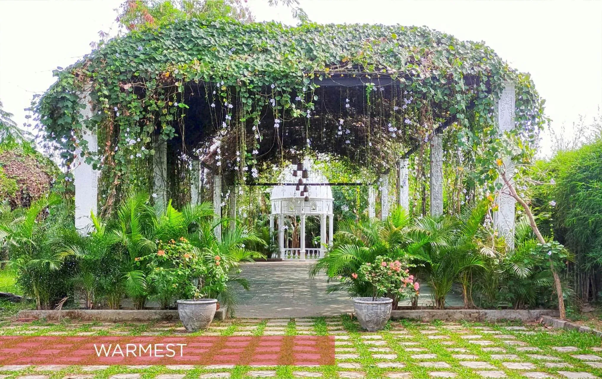 Garden view in Ramada Suites By Wyndham Solo