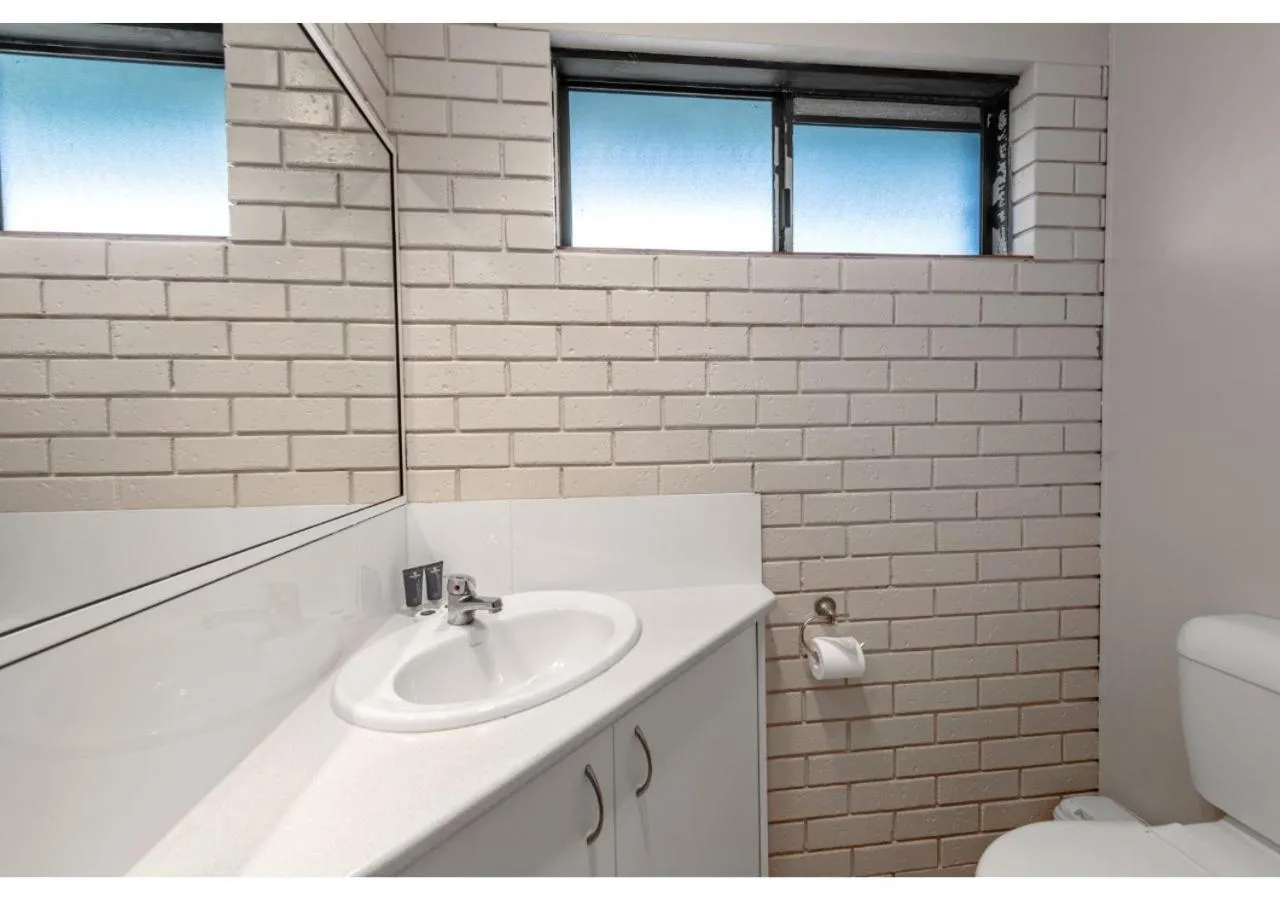 Bathroom in Discovery Parks - Warrnambool