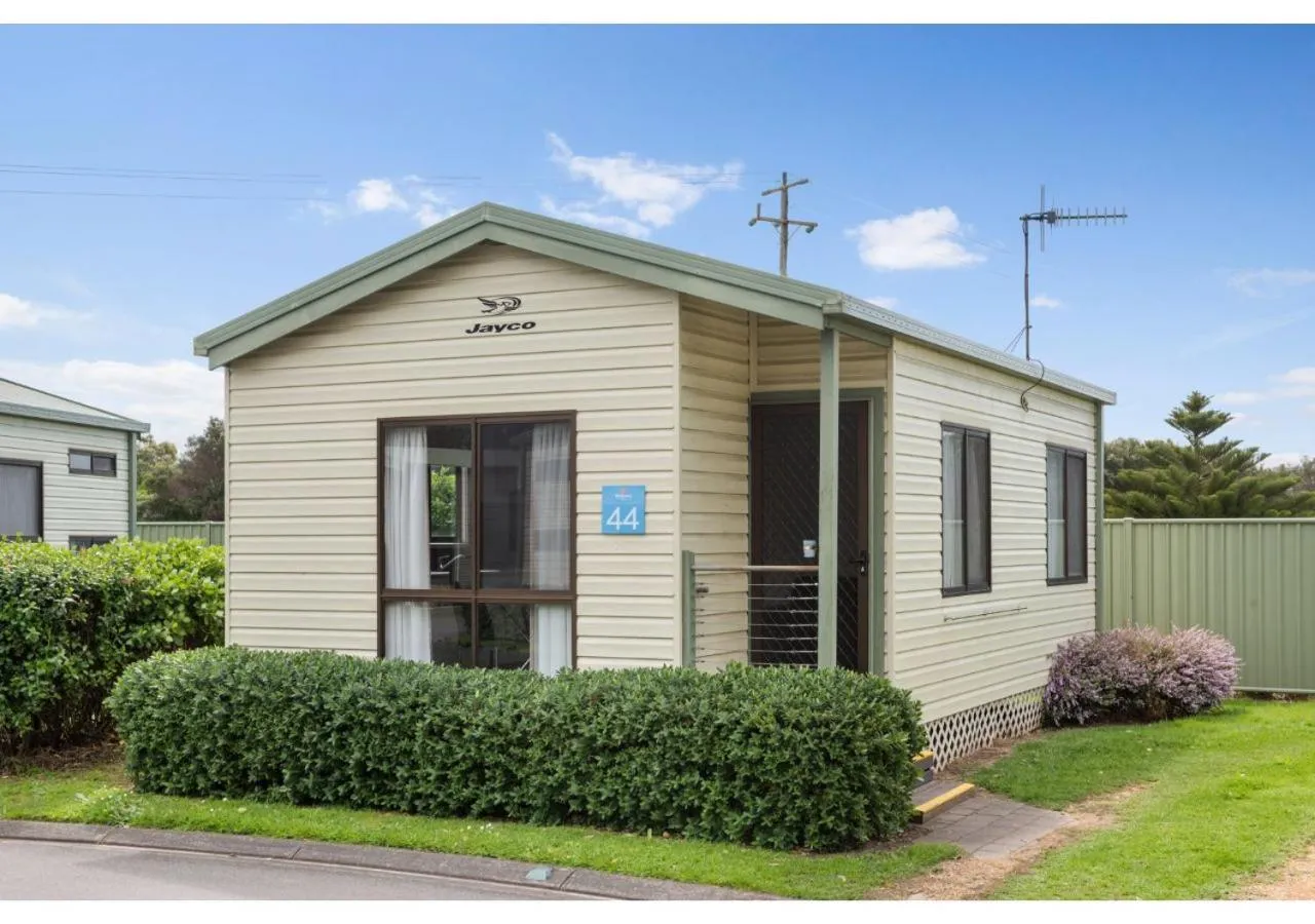 Photo of the whole room in Discovery Parks - Warrnambool