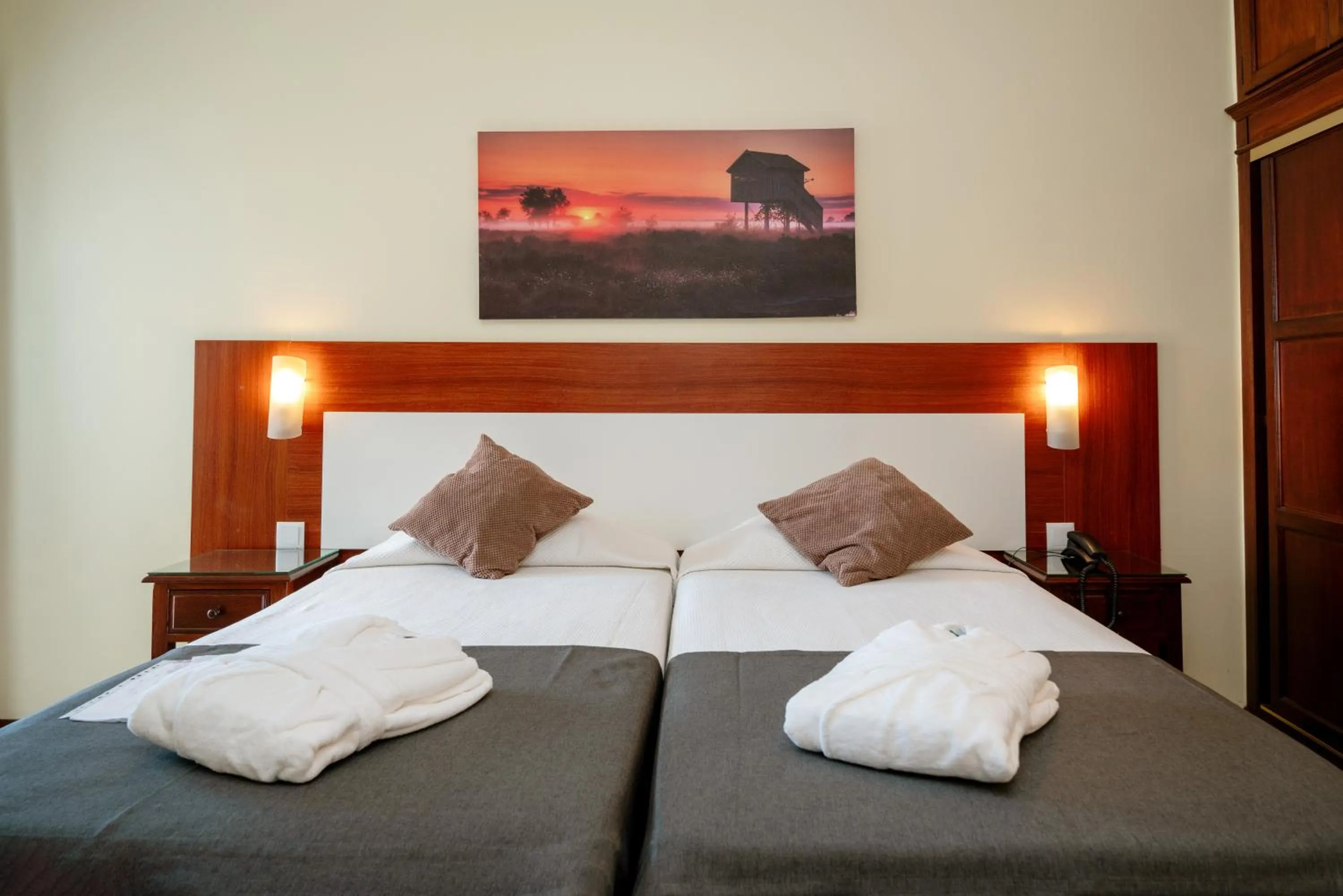 Bedroom, Bed in Hotel Avenida Praia