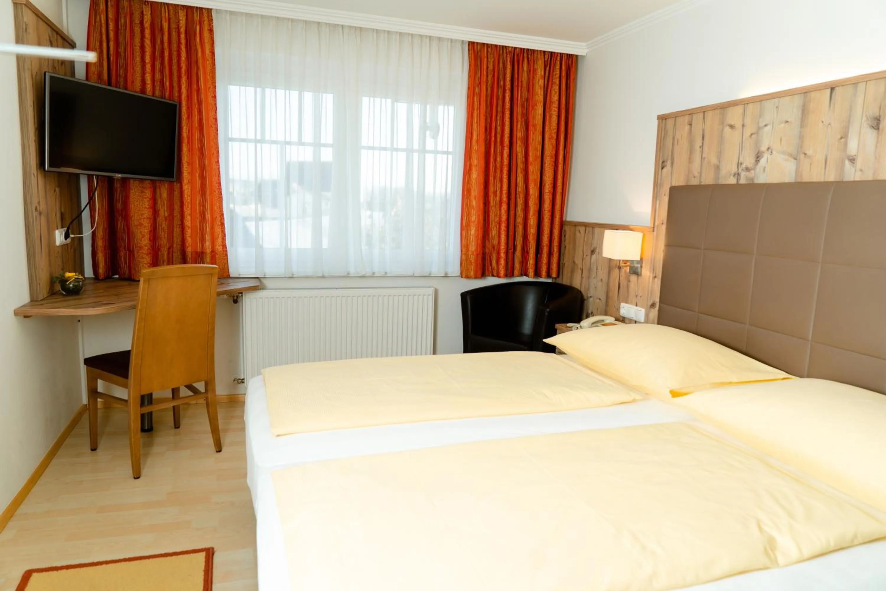 Bedroom, Bed in Strattnerhof