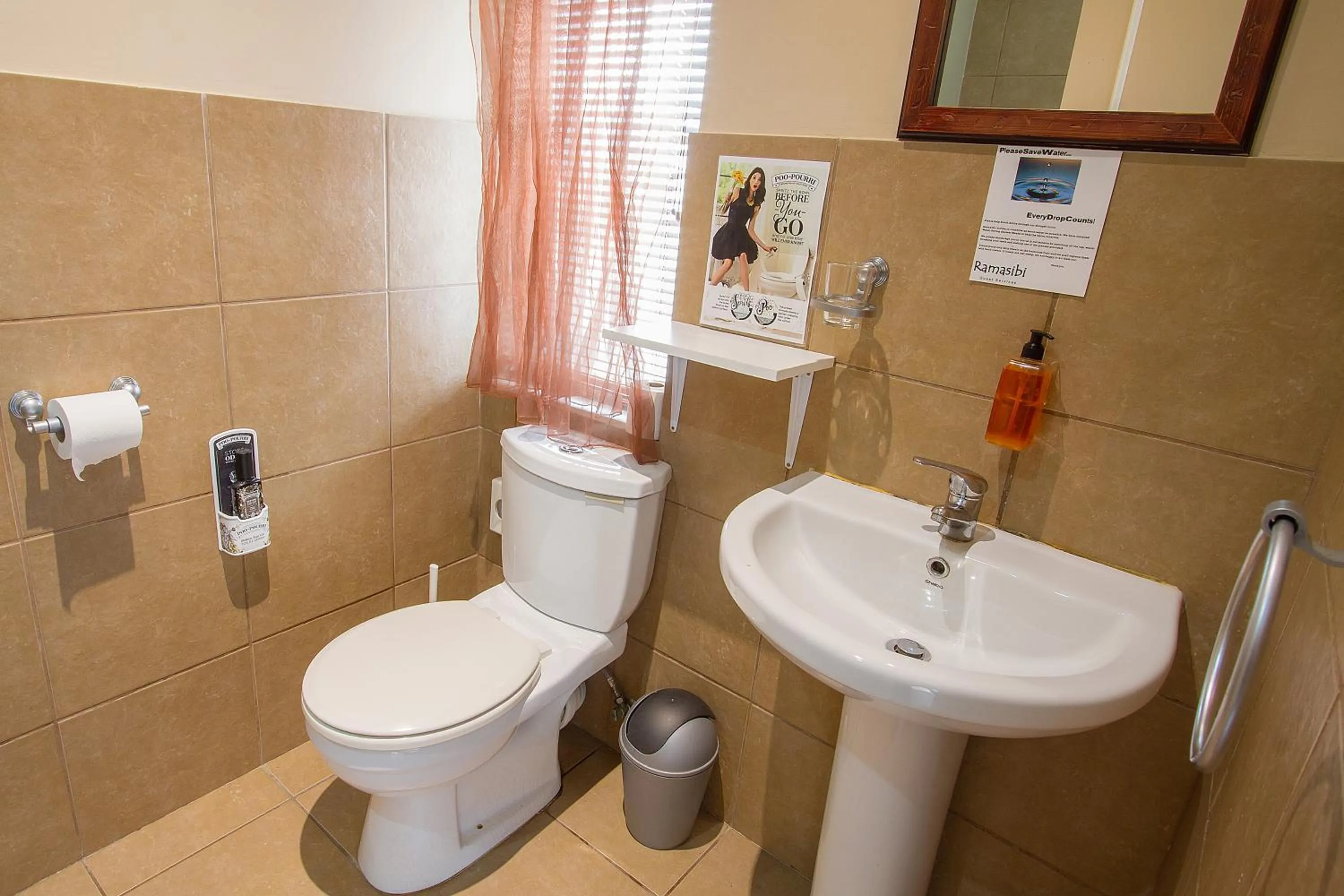 Bathroom in Ramasibi Guest Services