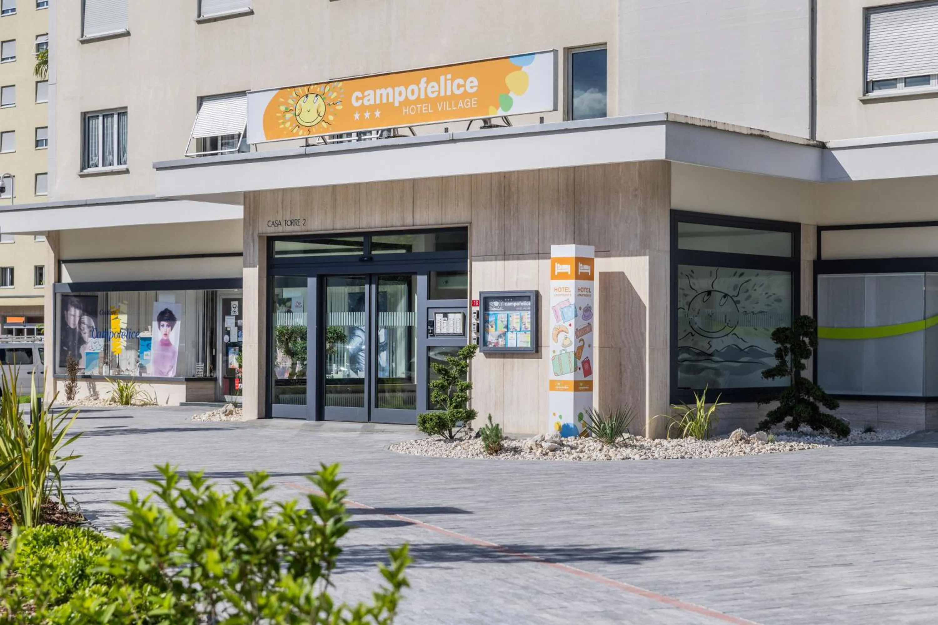 Facade/entrance in Hotel Village Campofelice