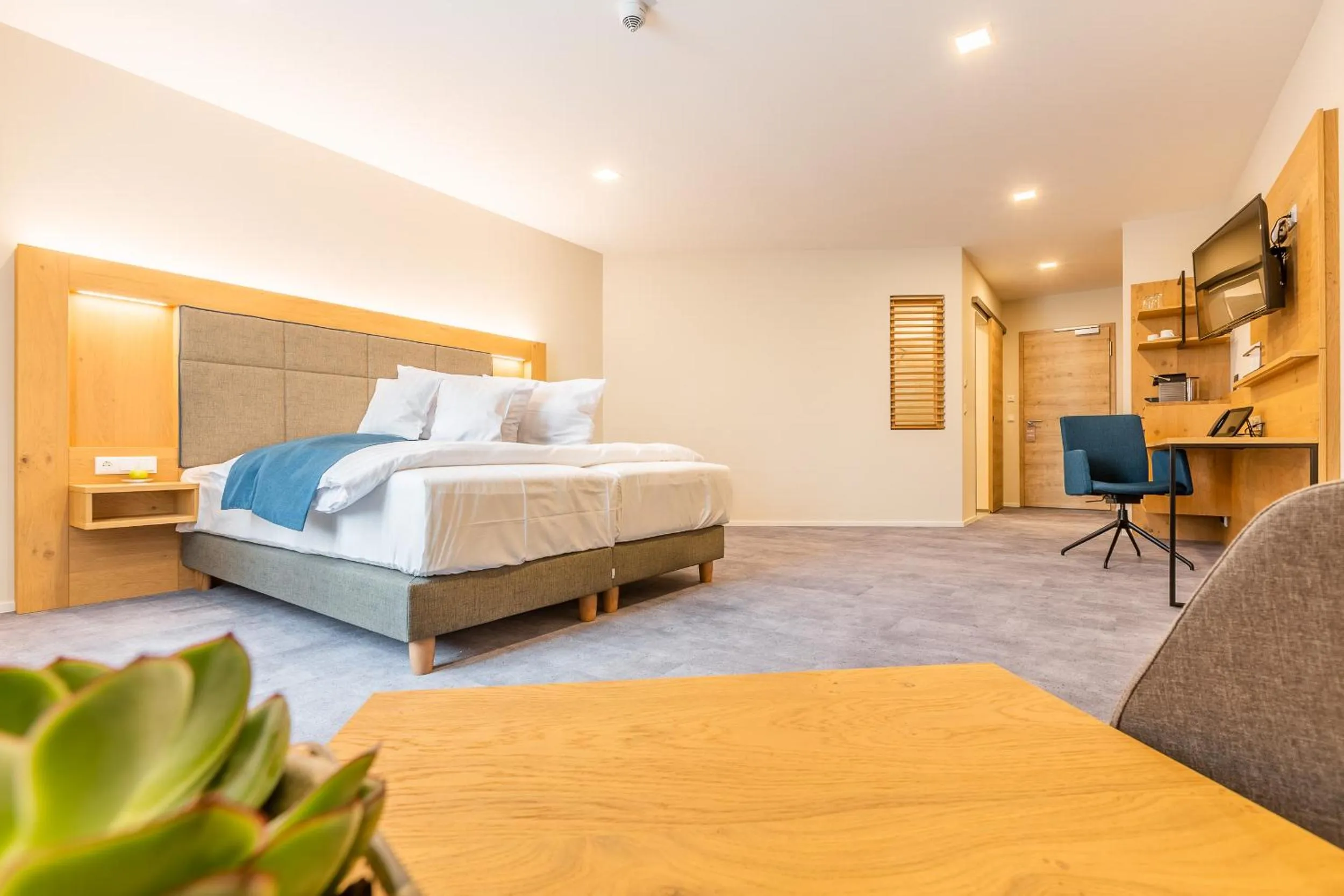 Bed in Schwan und Post Business Quarters