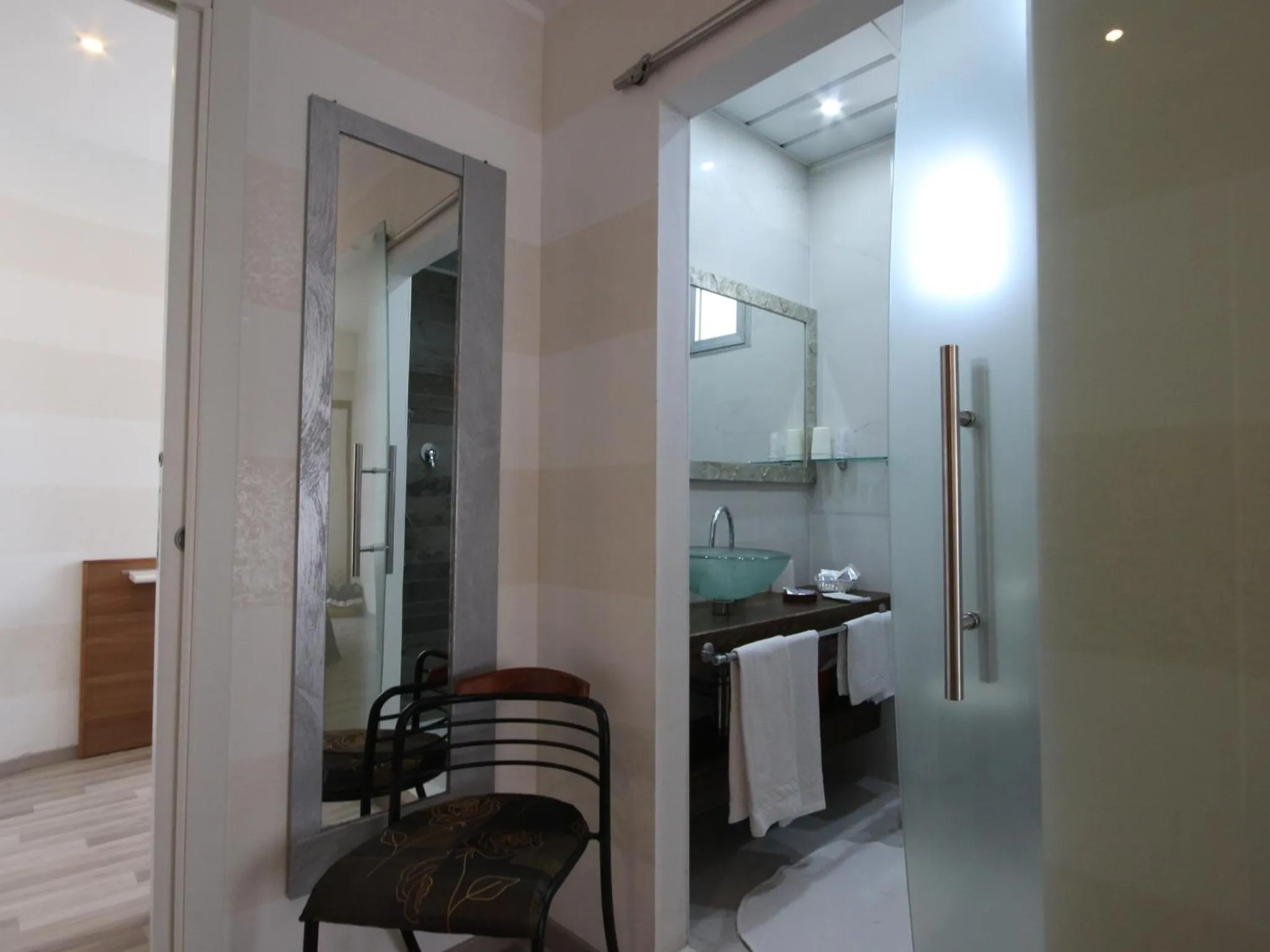 Bathroom in Hotel Arabel