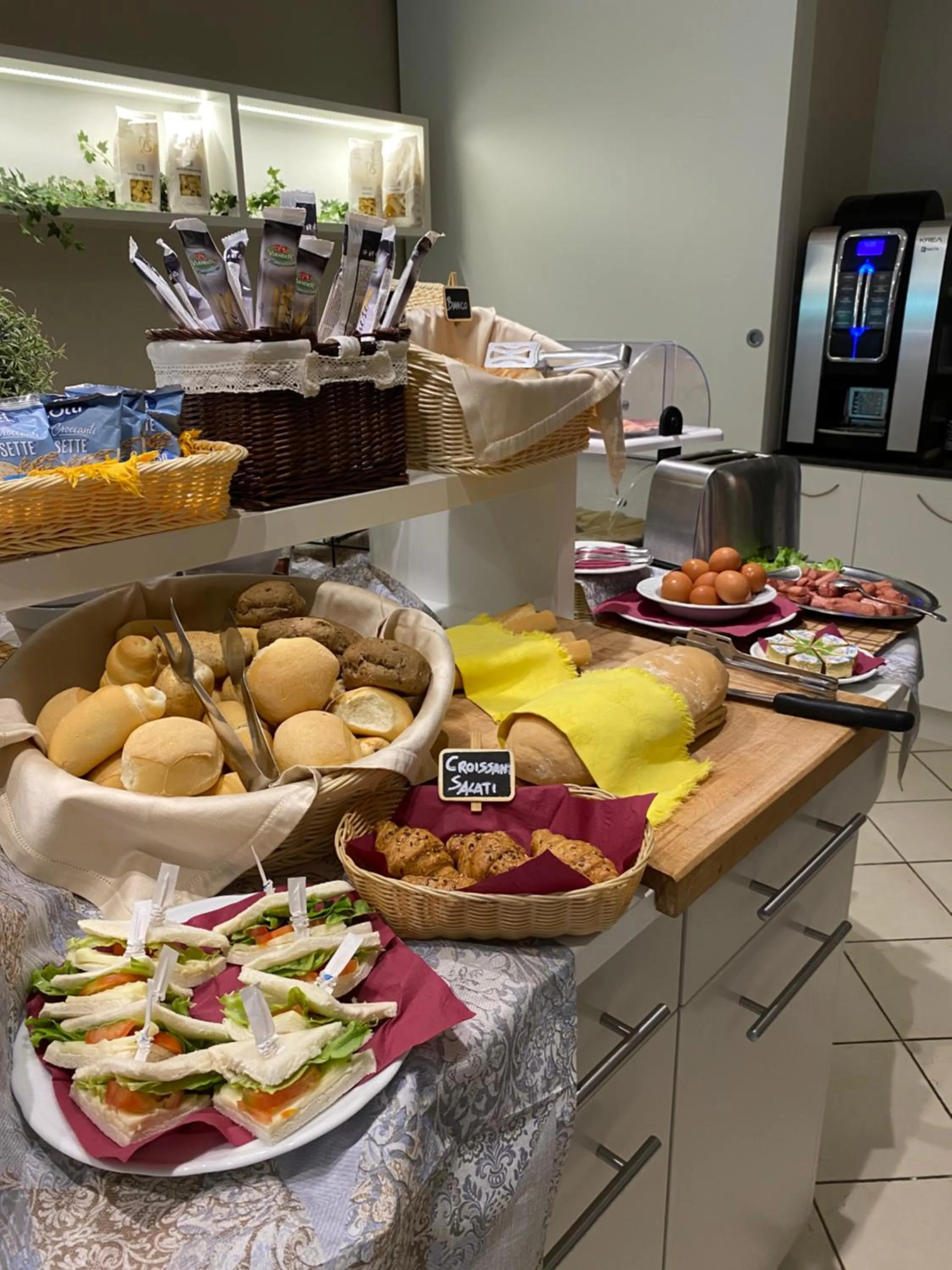 Food and drinks in Hotel Arabel