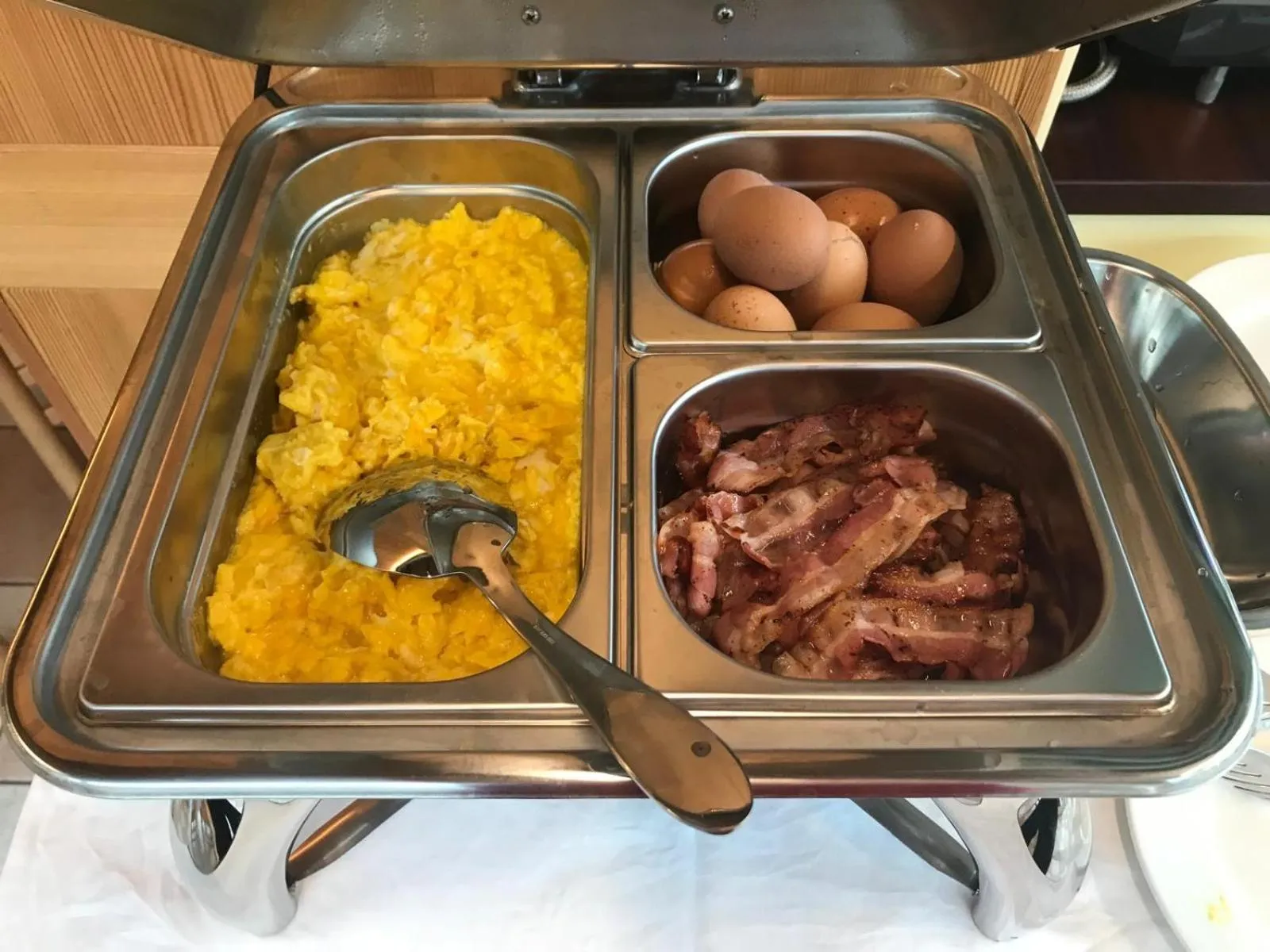 Breakfast in Hotel Vezzano