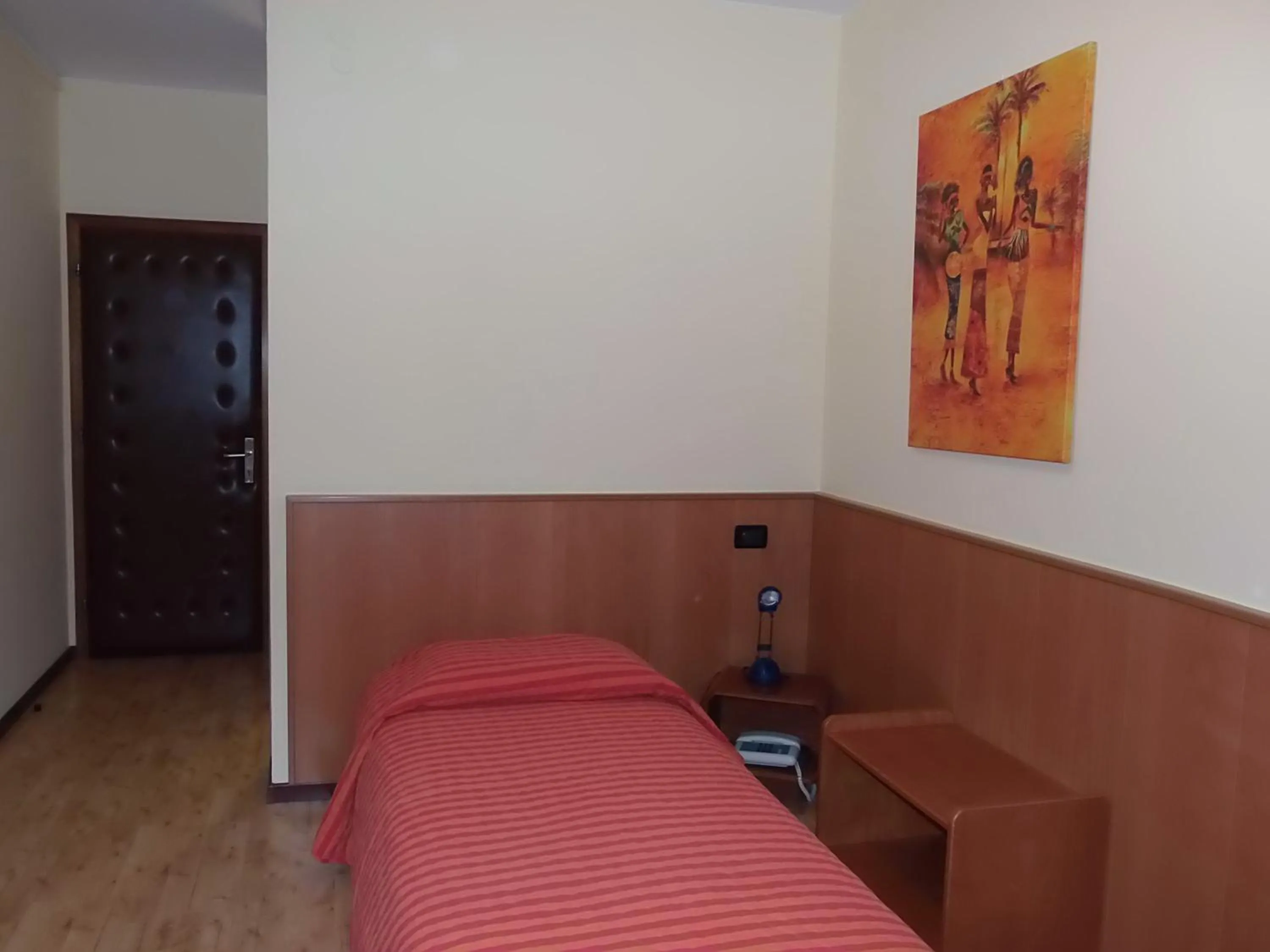 Bedroom, Bed in Hotel Vezzano