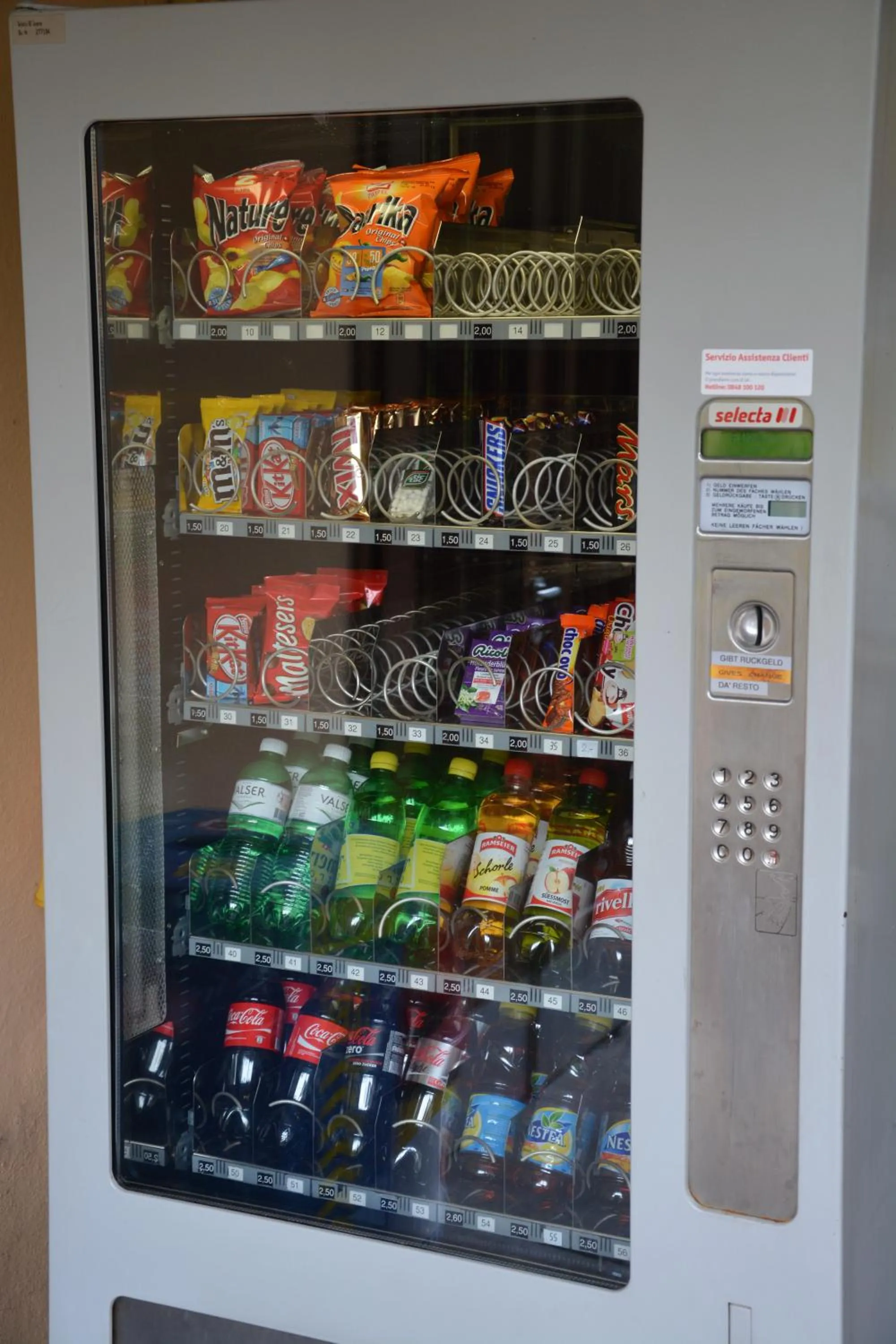 Food and drinks in Lugano Savosa Youth Hostel