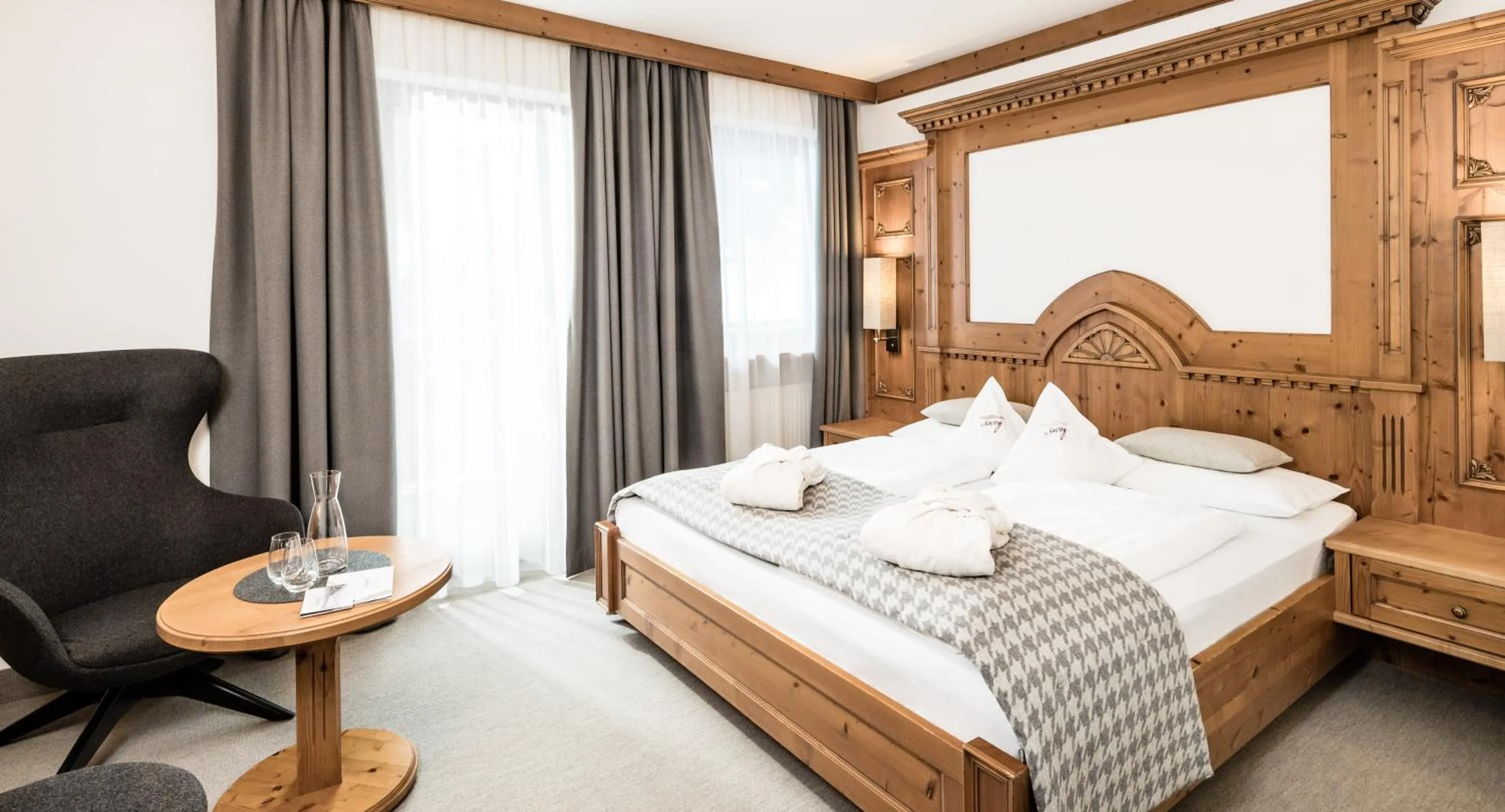 Photo of the whole room, Bed in Savoy Dolomites Luxury & Spa Hotel